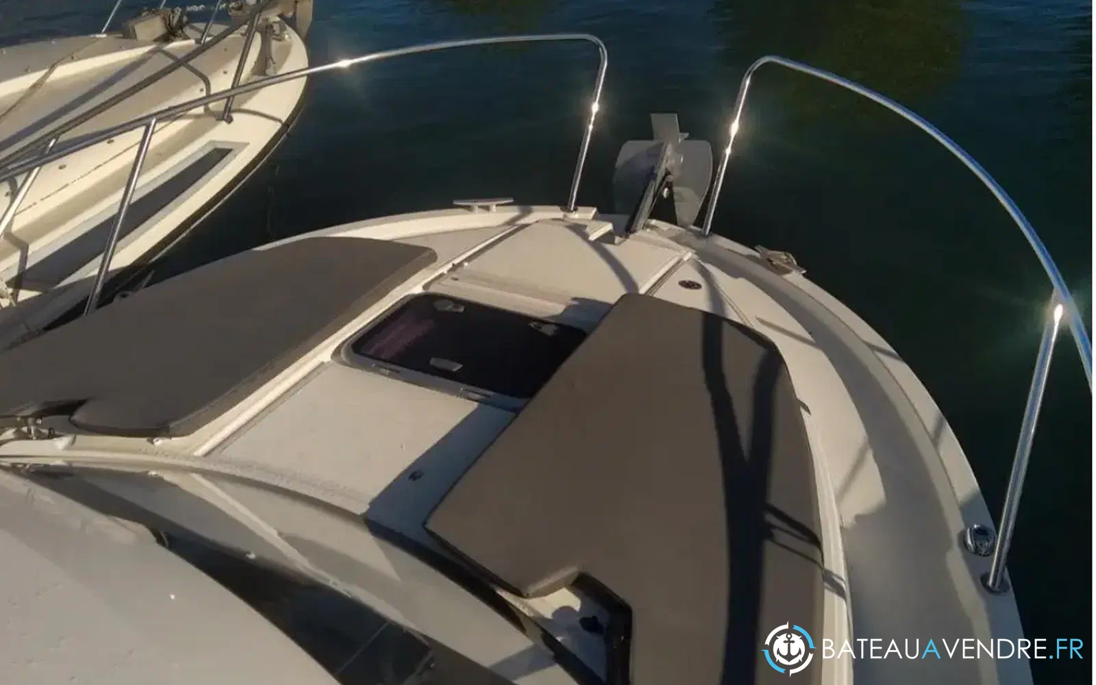 slider 5 Beneteau Antares 8 OB