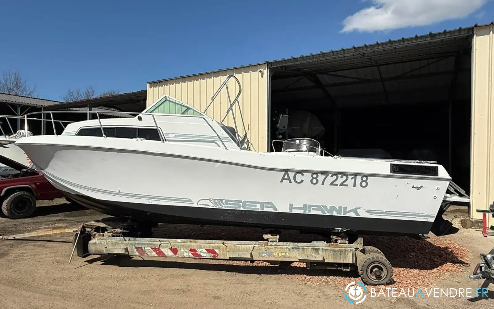 slider 12 Chris Craft Sea Hawk 266