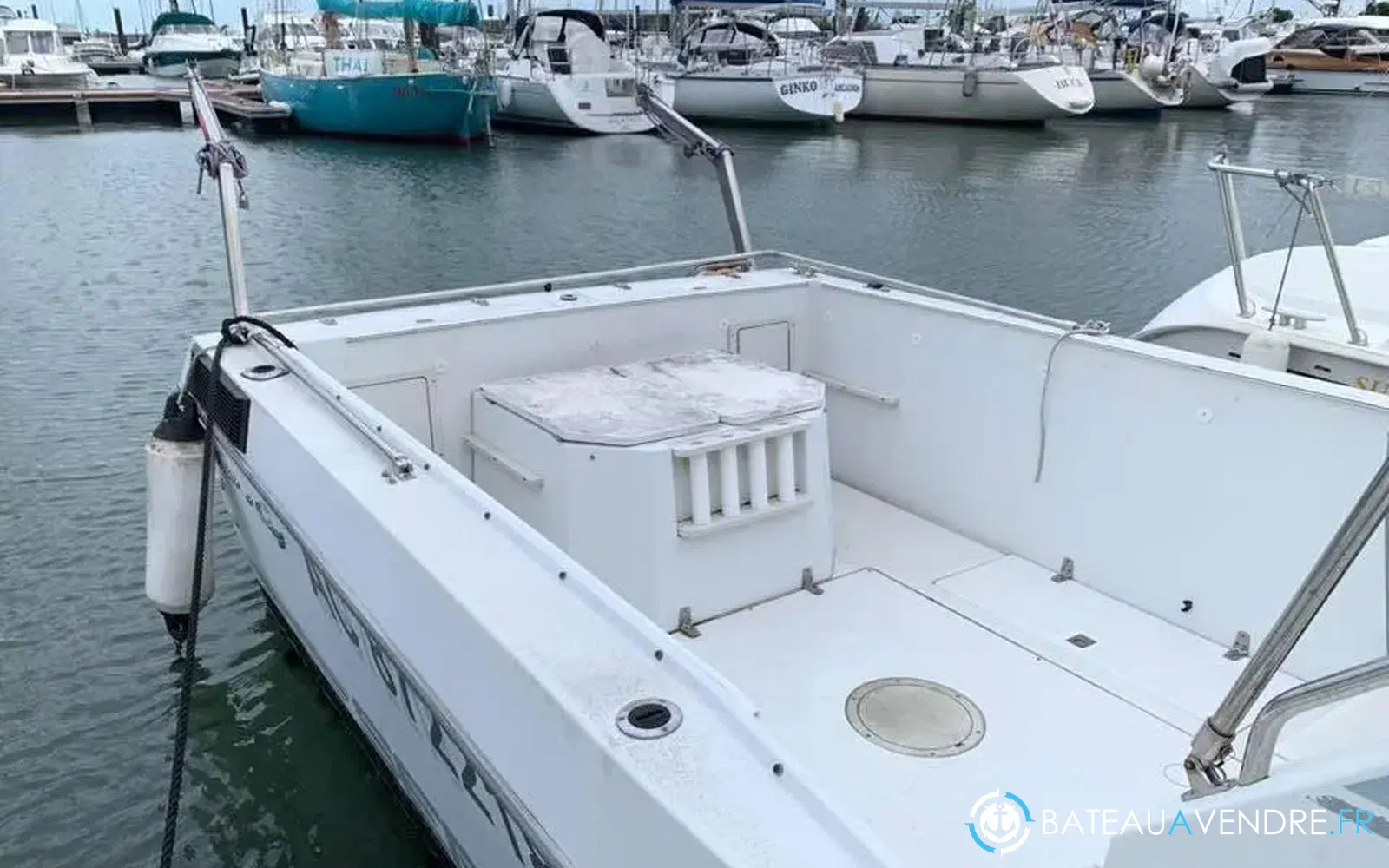 slider 3 Chris Craft Sea Hawk 266