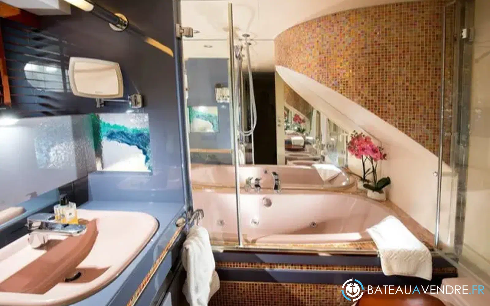slider 18 Heesen 30