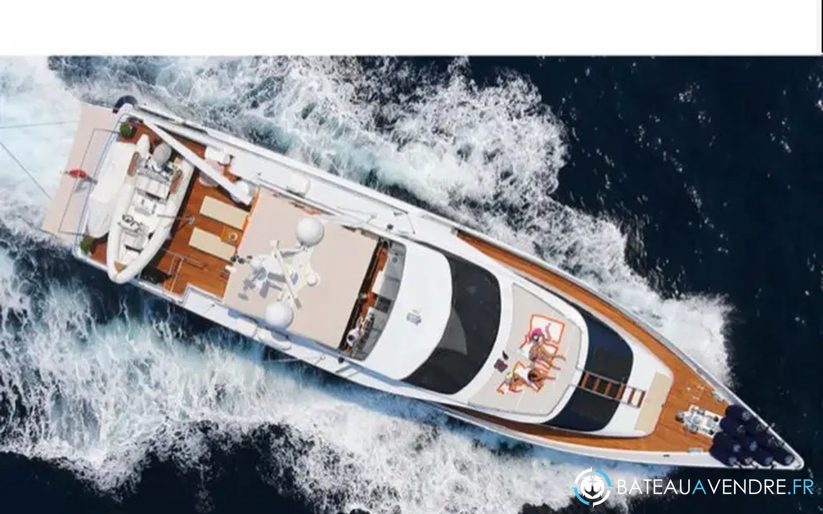 slider 1 Heesen 30