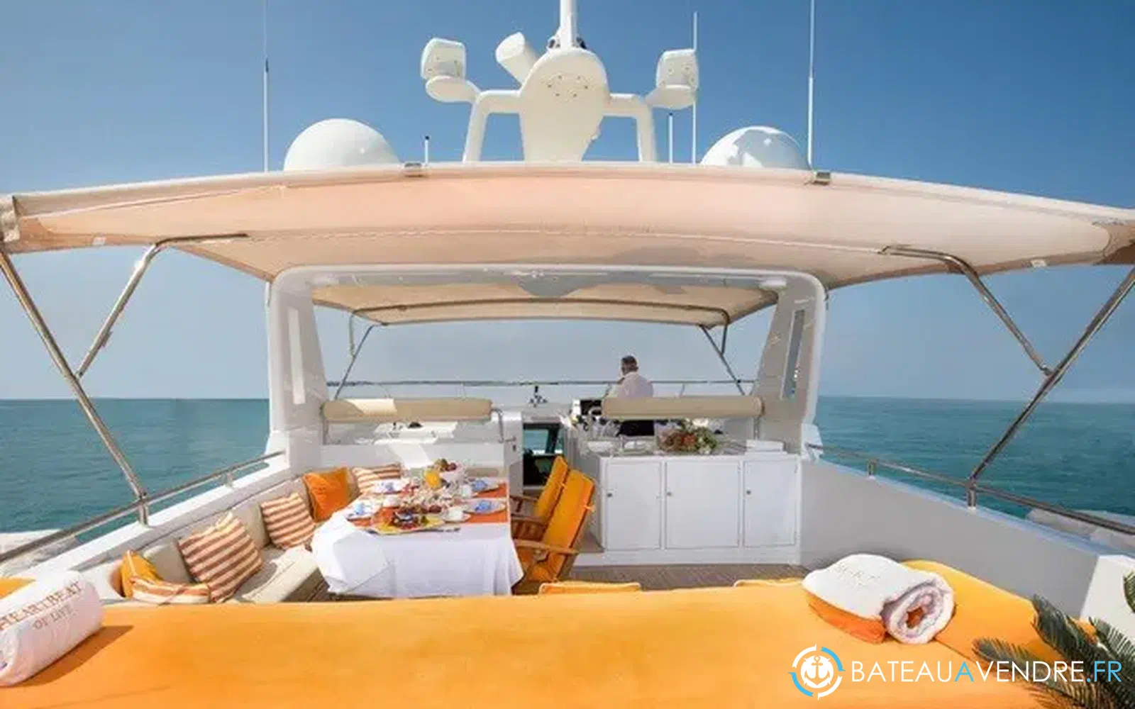 slider 21 Heesen 30