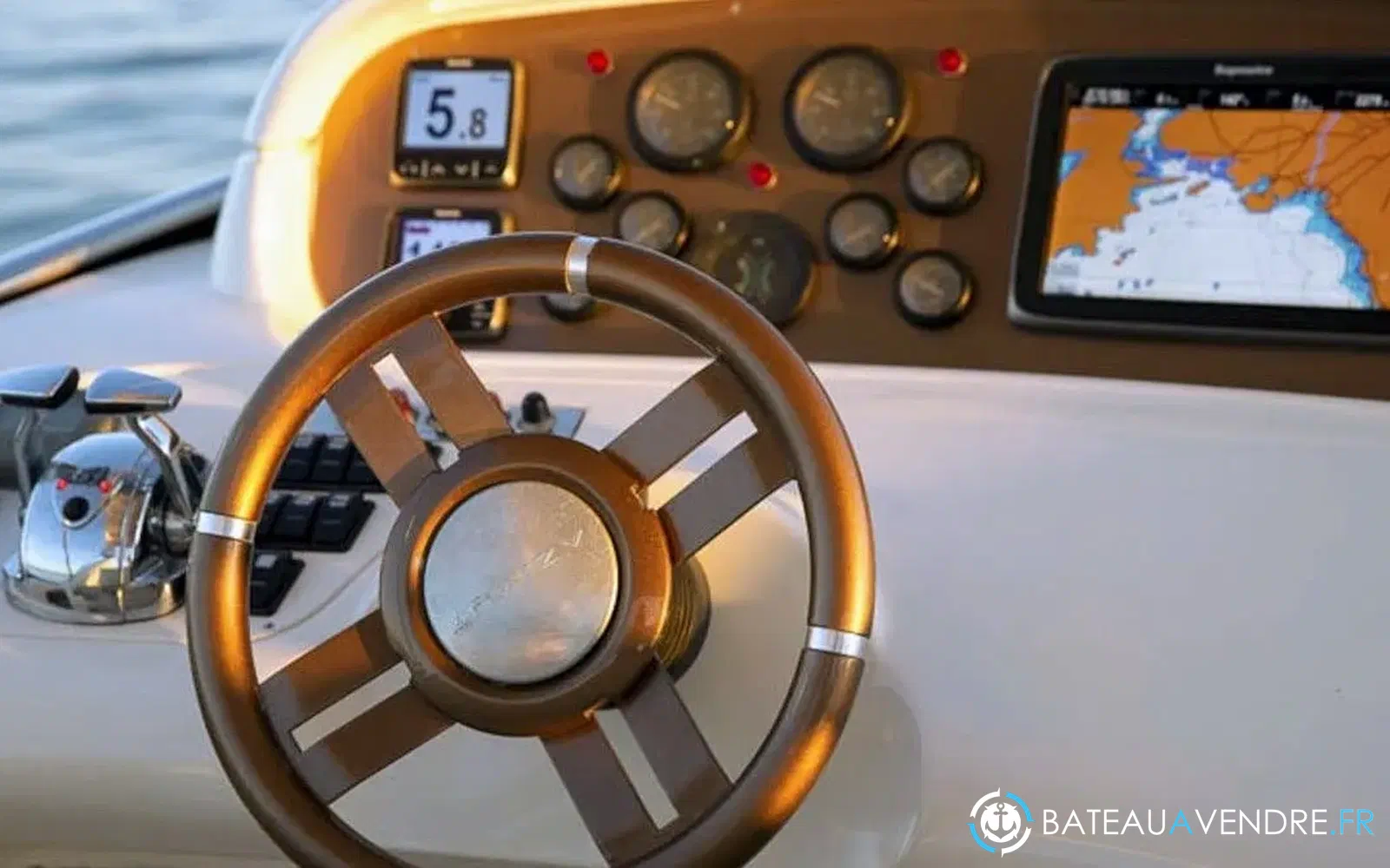 slider 10 Azimut 68 E
