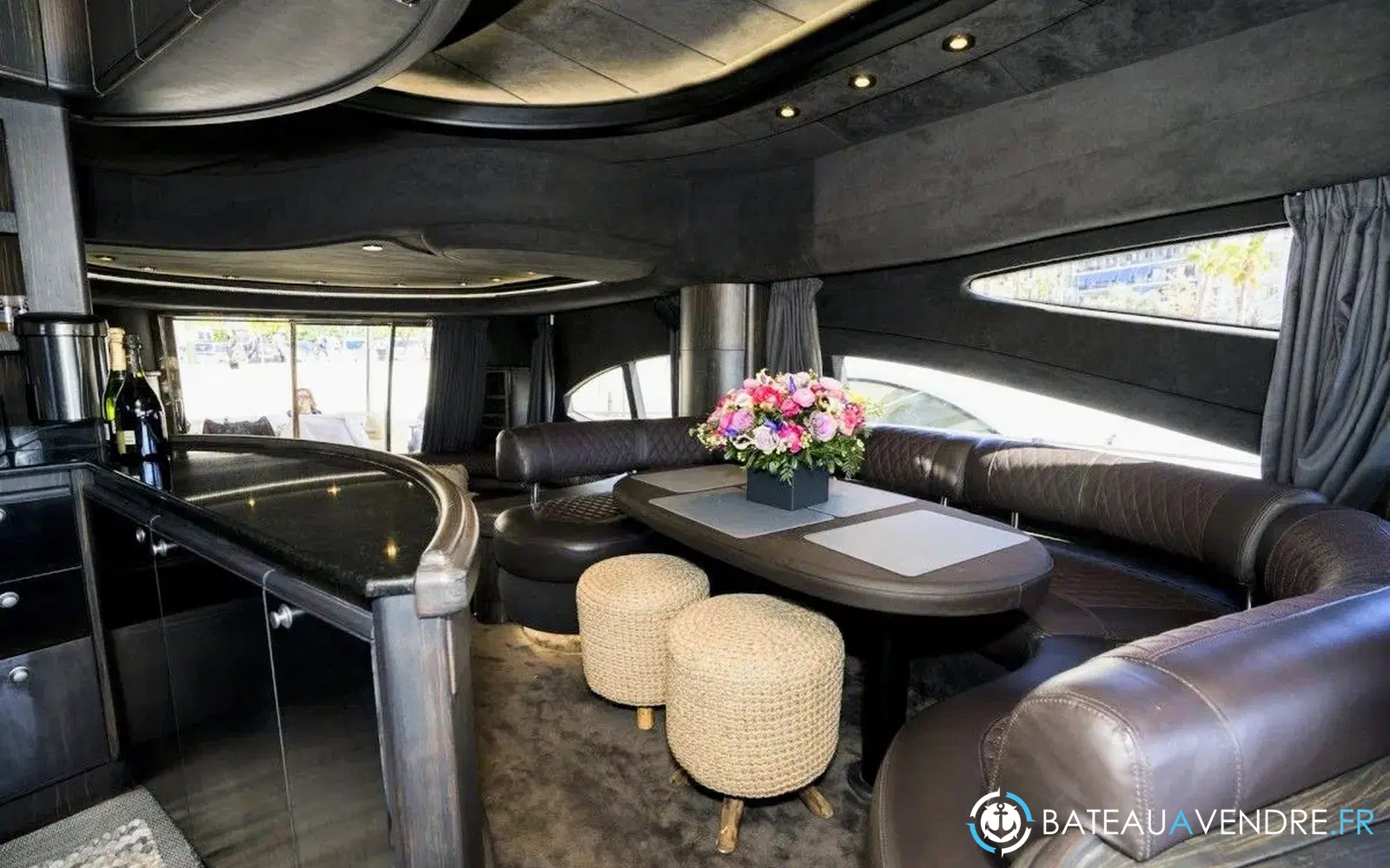 slider 12 Azimut 68 E