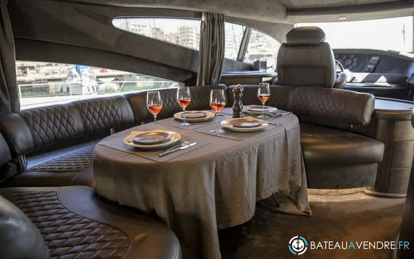 slider 14 Azimut 68 E