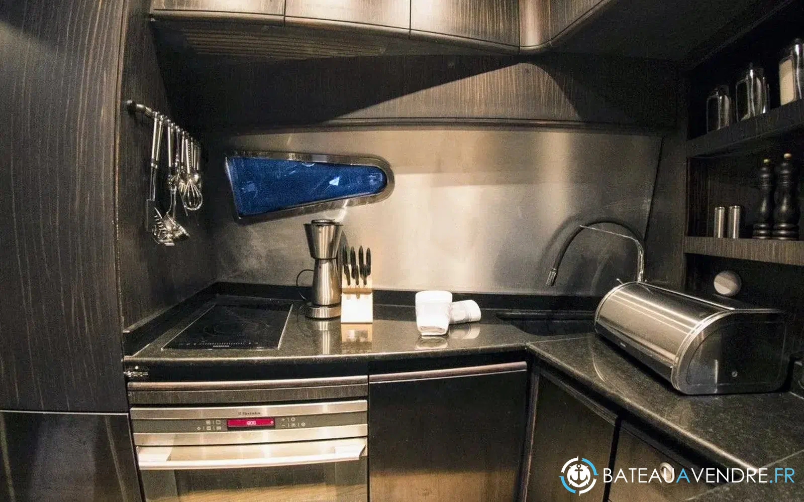 slider 17 Azimut 68 E