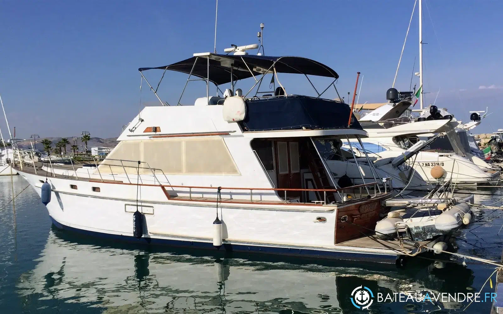 slider 0 Konghalvorsen Island Gipsy 44 Motor Yacht