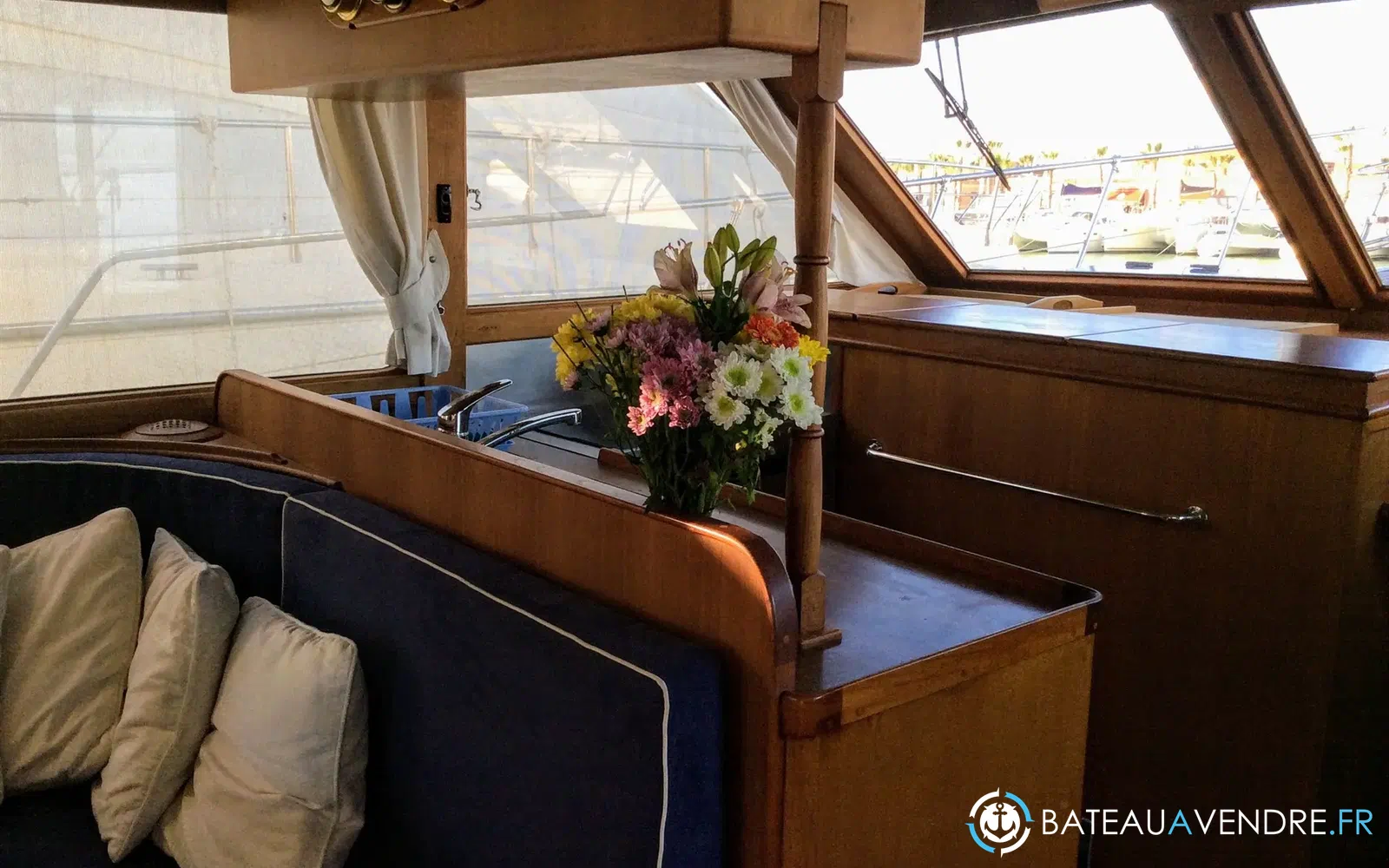 slider 12 Konghalvorsen Island Gipsy 44 Motor Yacht