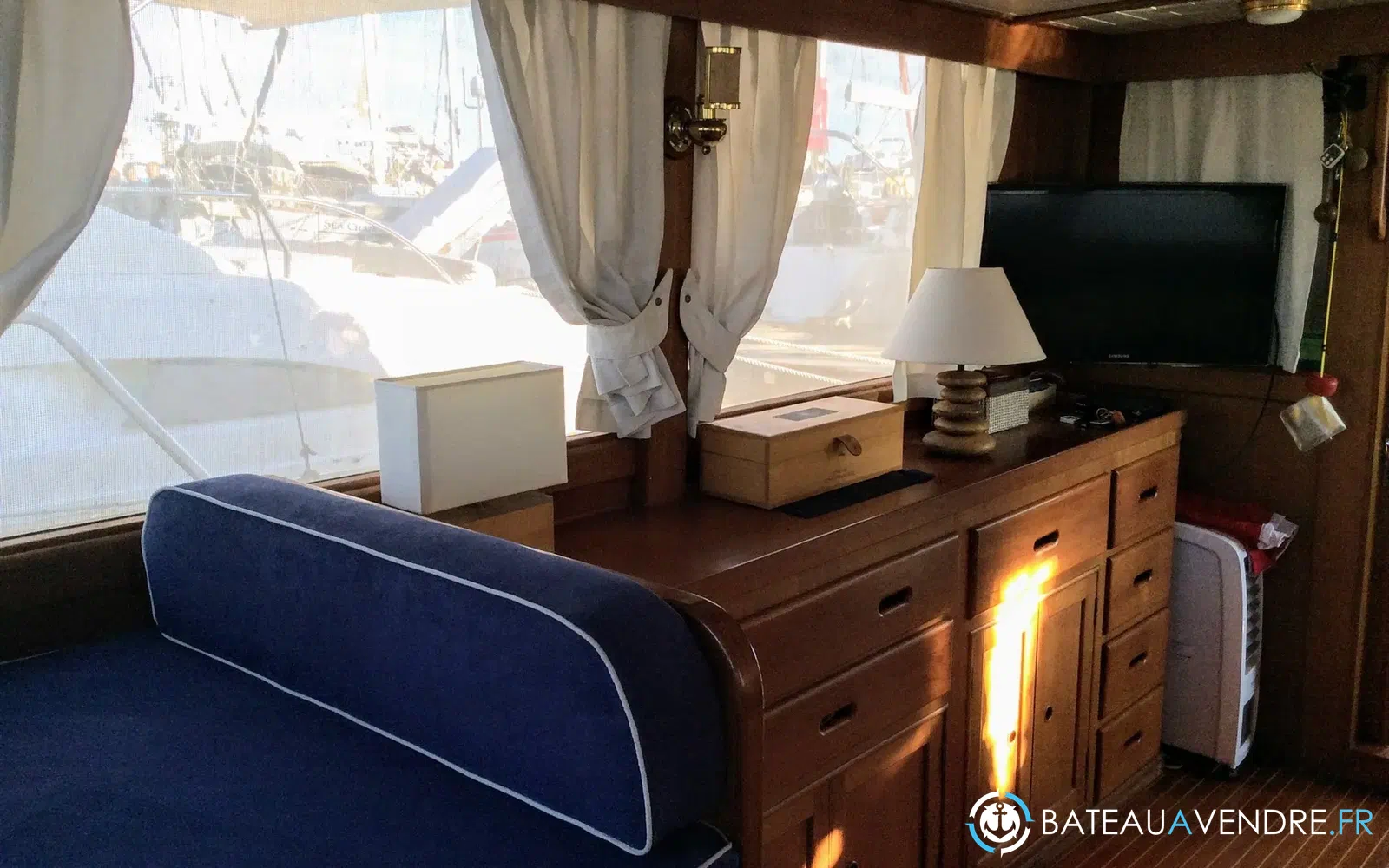 slider 13 Konghalvorsen Island Gipsy 44 Motor Yacht