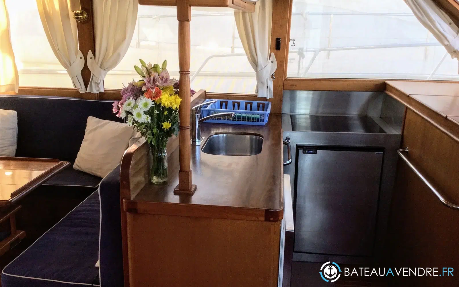 slider 14 Konghalvorsen Island Gipsy 44 Motor Yacht