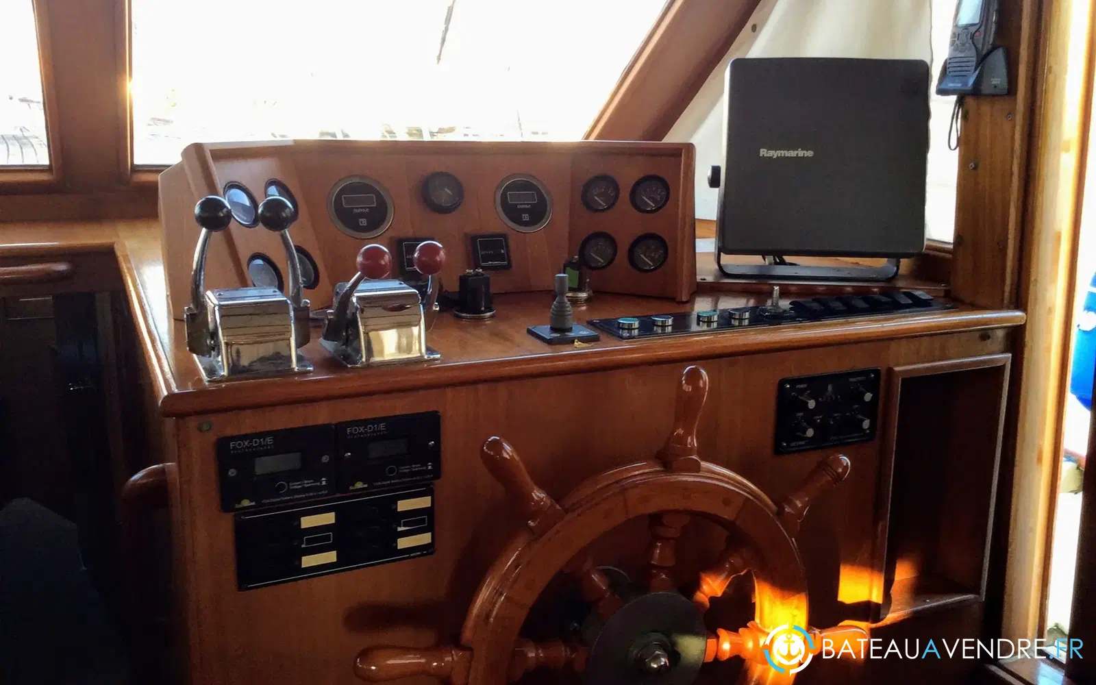 slider 17 Konghalvorsen Island Gipsy 44 Motor Yacht