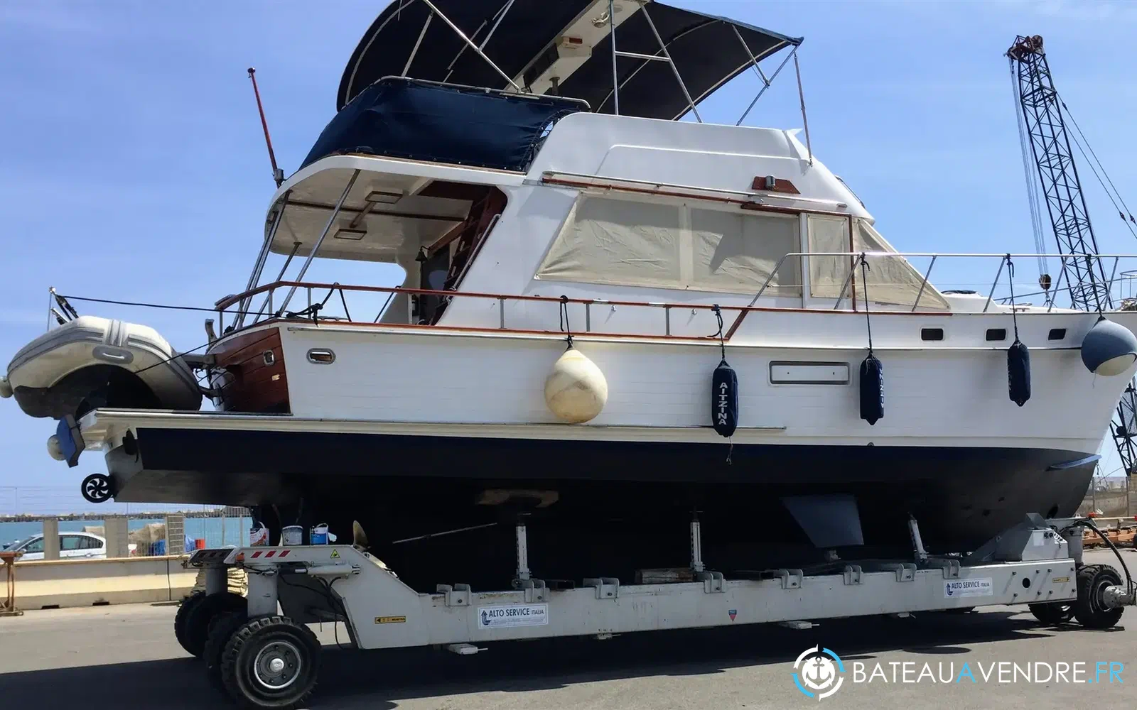 slider 6 Konghalvorsen Island Gipsy 44 Motor Yacht