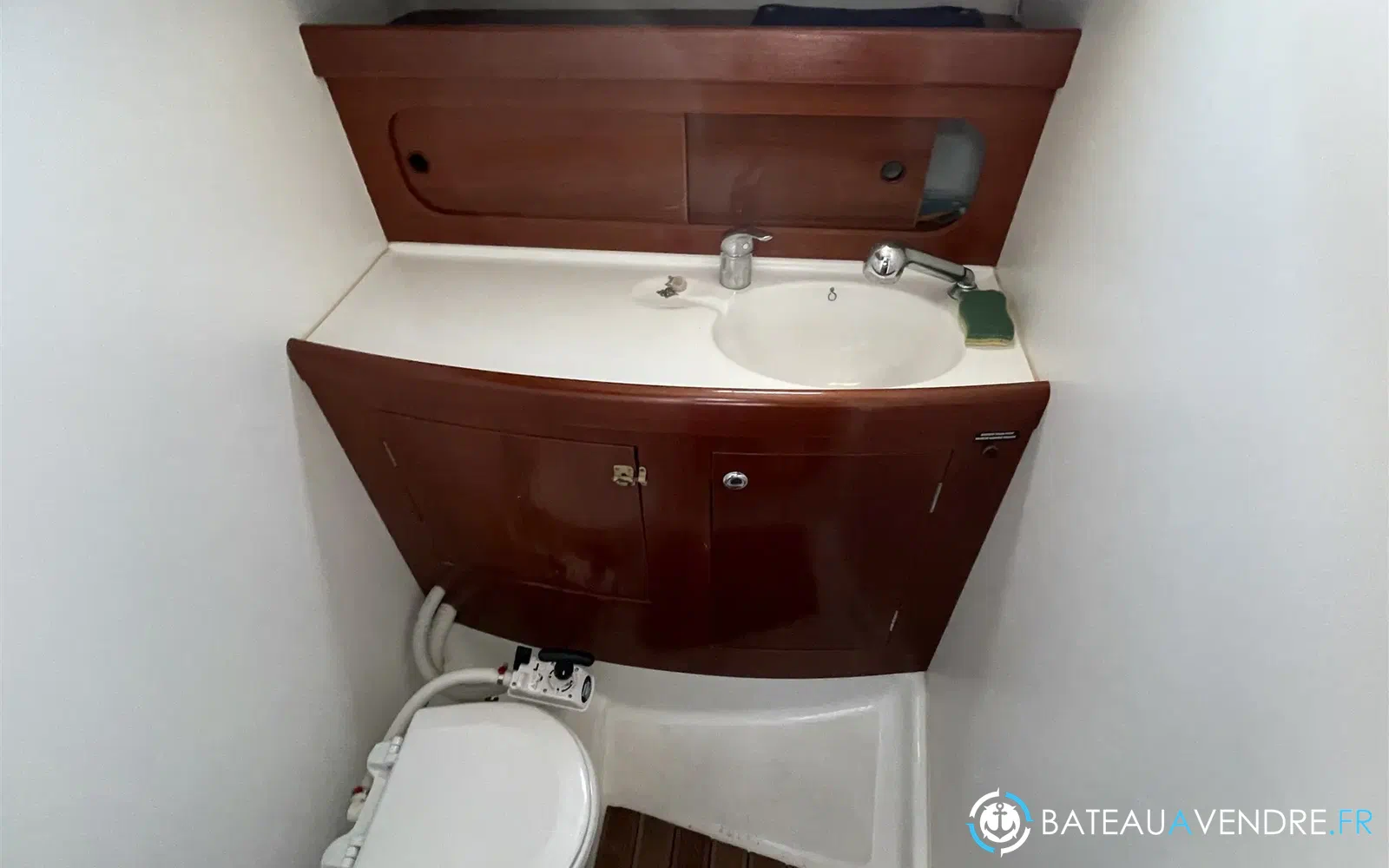 slider 11 Beneteau Antares Serie 9