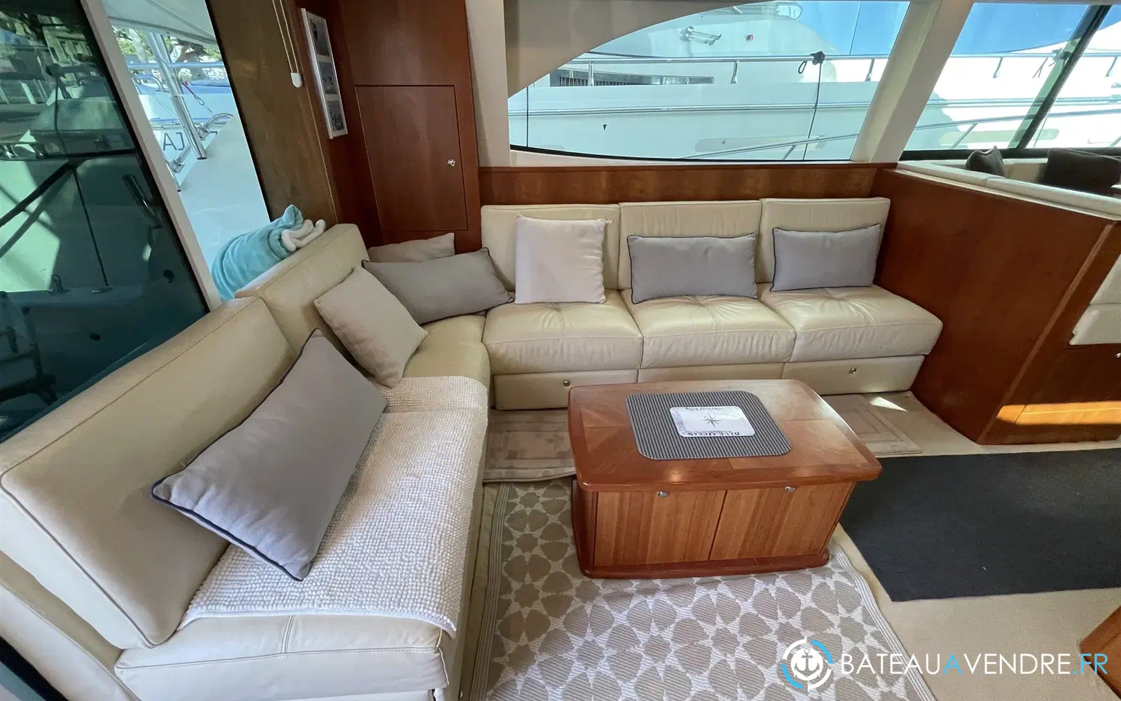 slider 14 Riviera 58 Open Flybridge