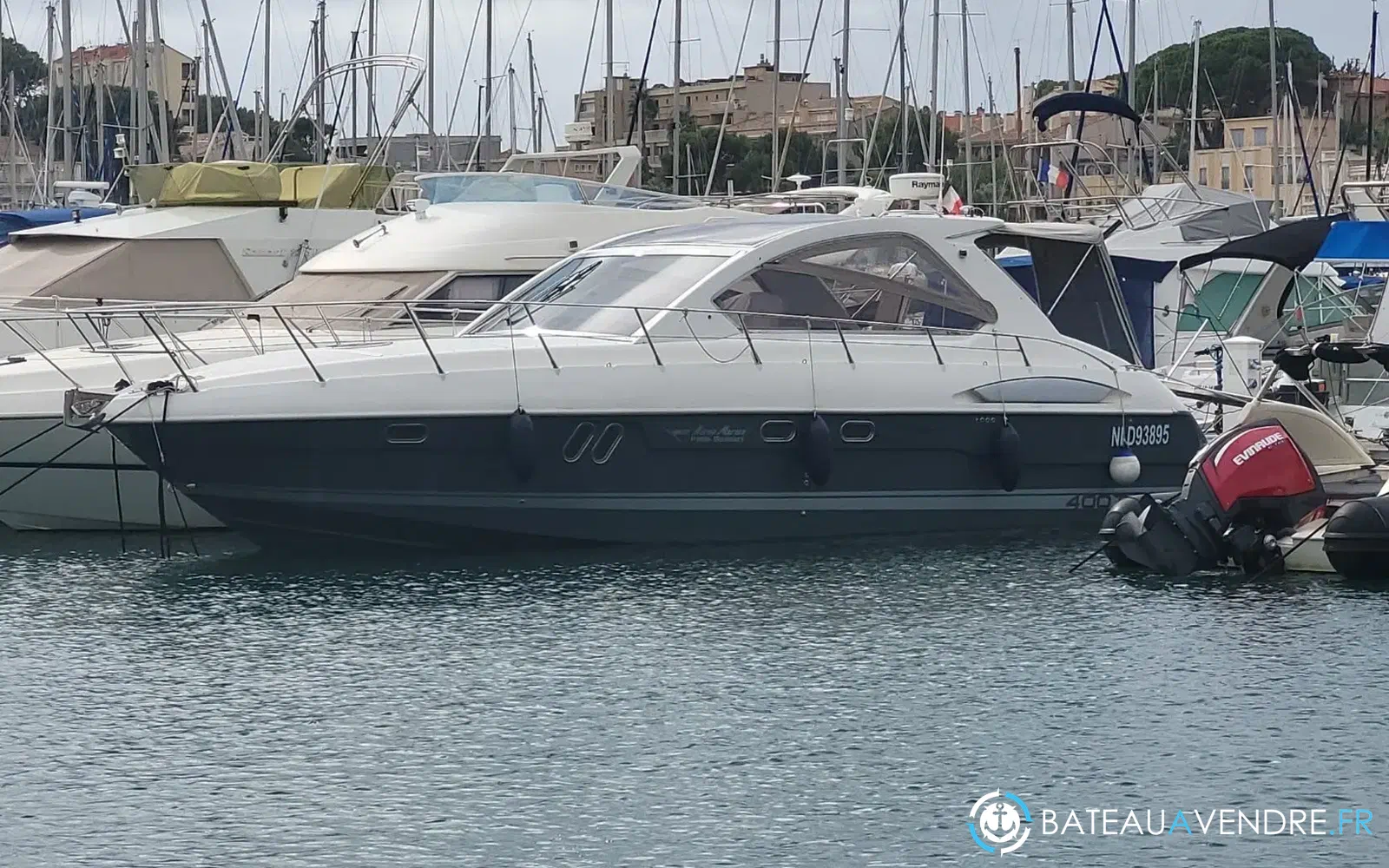 slider 0 Airon Marine 400 T-Top