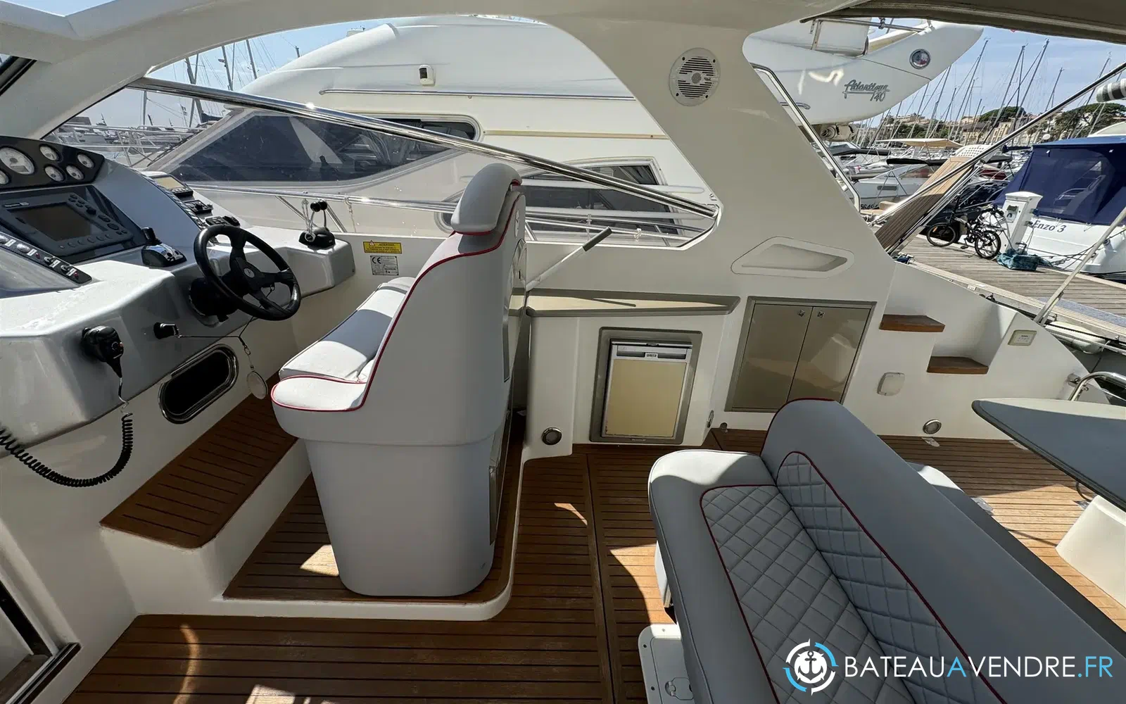 slider 9 Airon Marine 400 T-Top