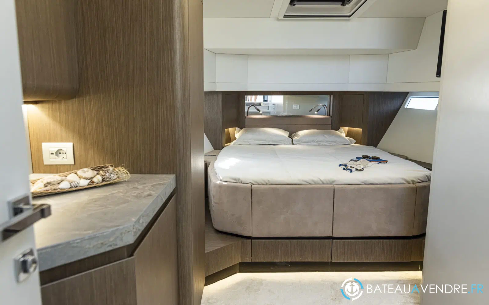 slider 5 Rio Yachts Le Mans 45