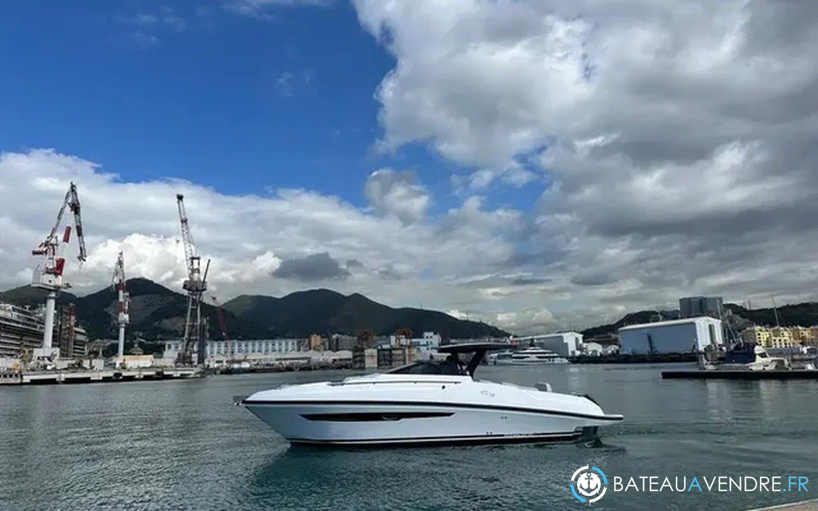 slider 0 Rio Yachts Daytona 35 Bow rider
