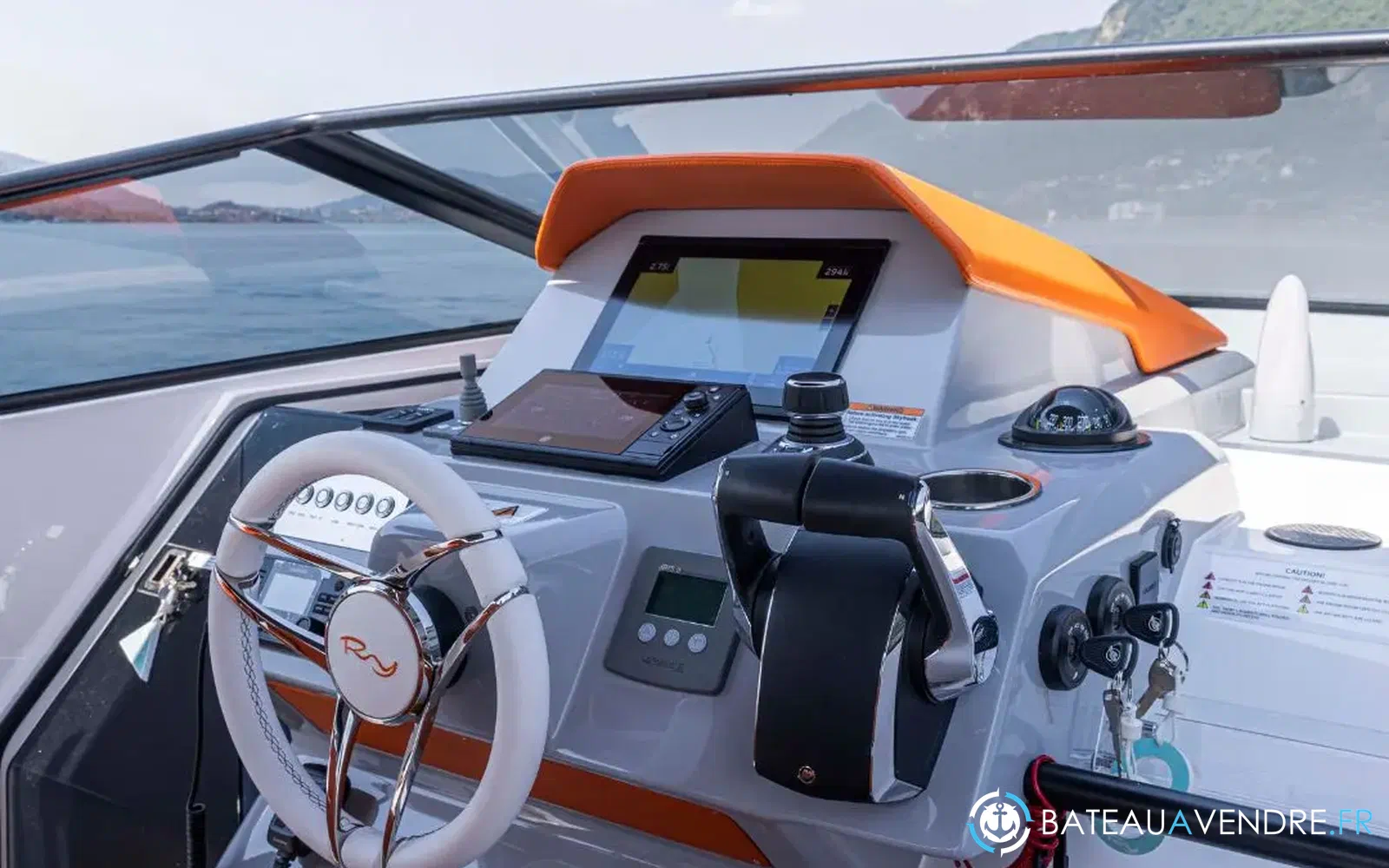 slider 2 Rio Yachts Daytona 35 Bow rider