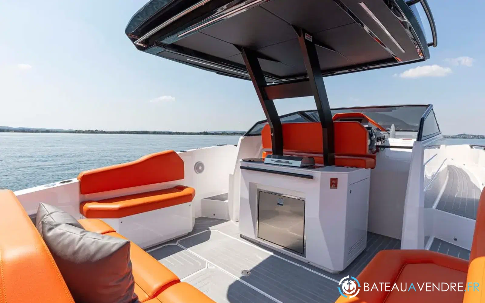 slider 4 Rio Yachts Daytona 35 Bow rider