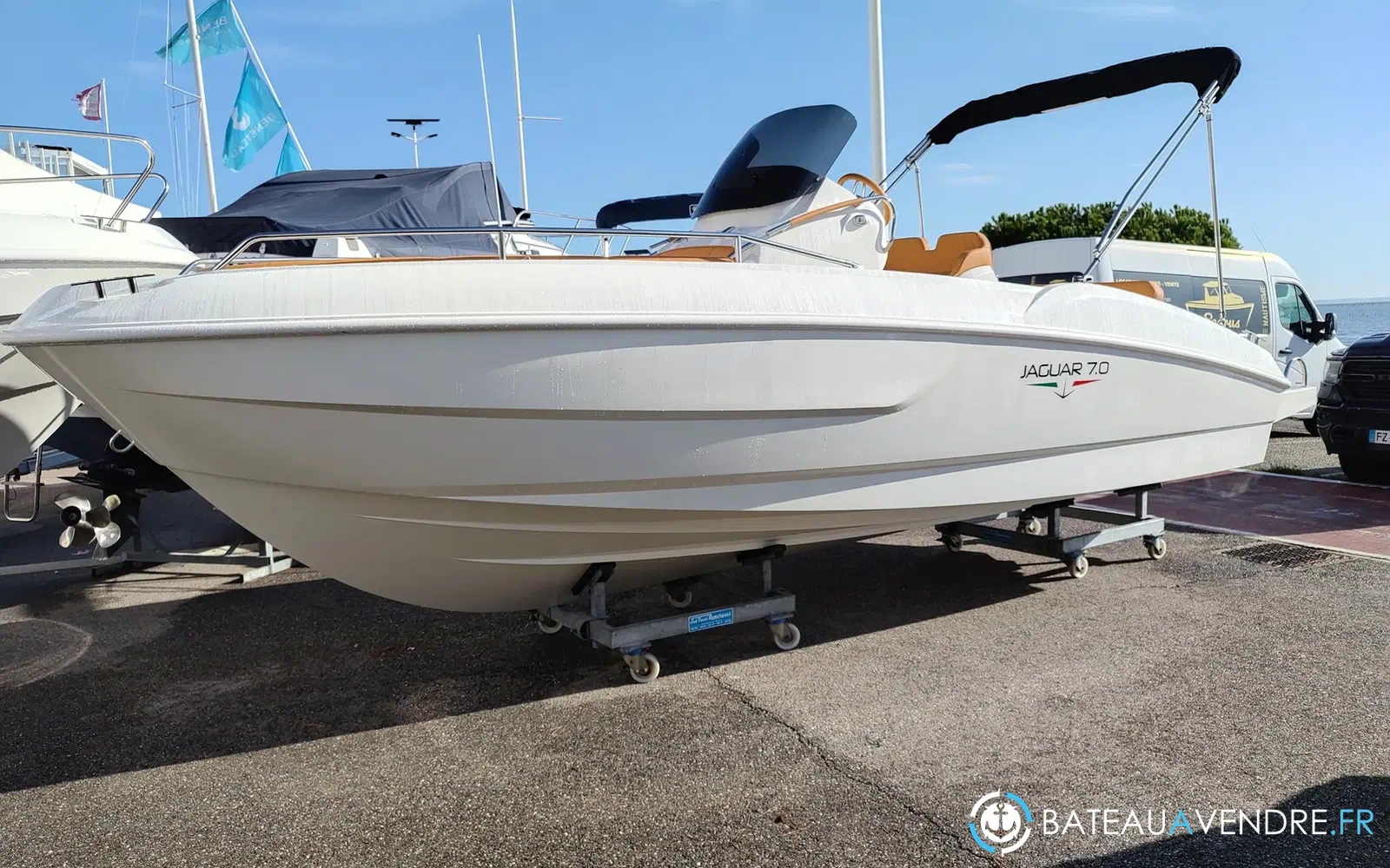 slider 0 Prua Al Vento Jaguar 7.0