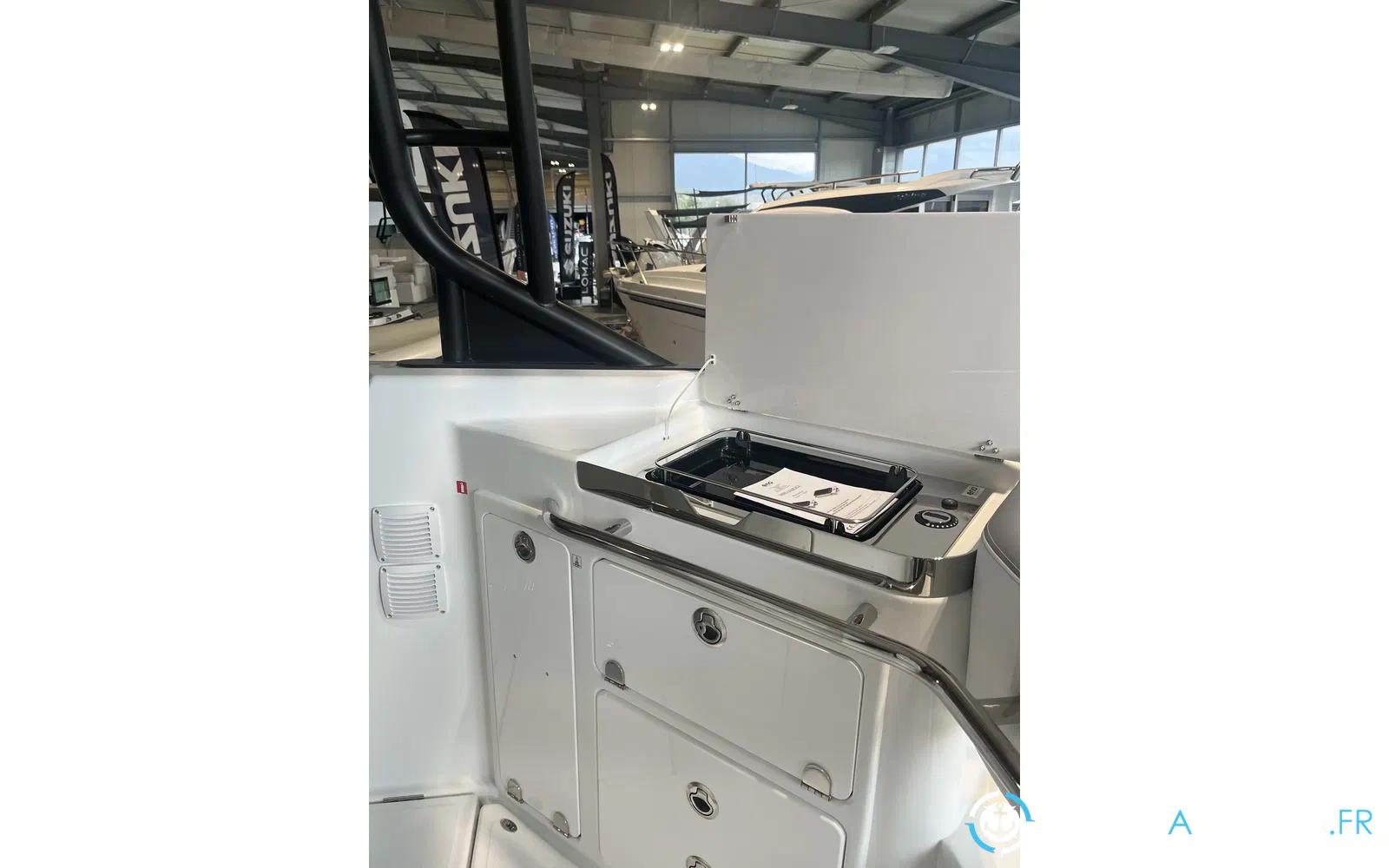 slider 12 Wellcraft 38 T-Top