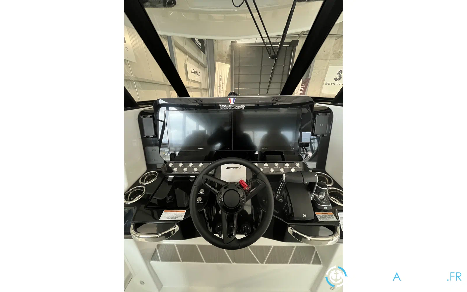 slider 15 Wellcraft 38 T-Top