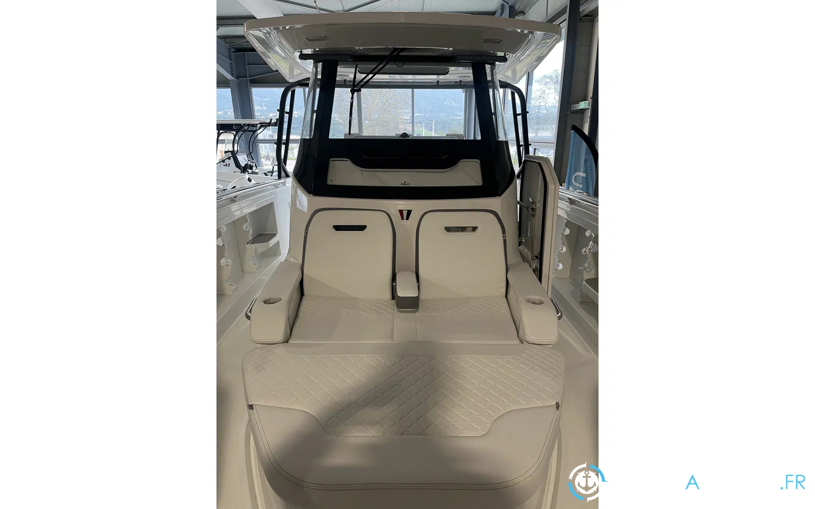 slider 17 Wellcraft 38 T-Top