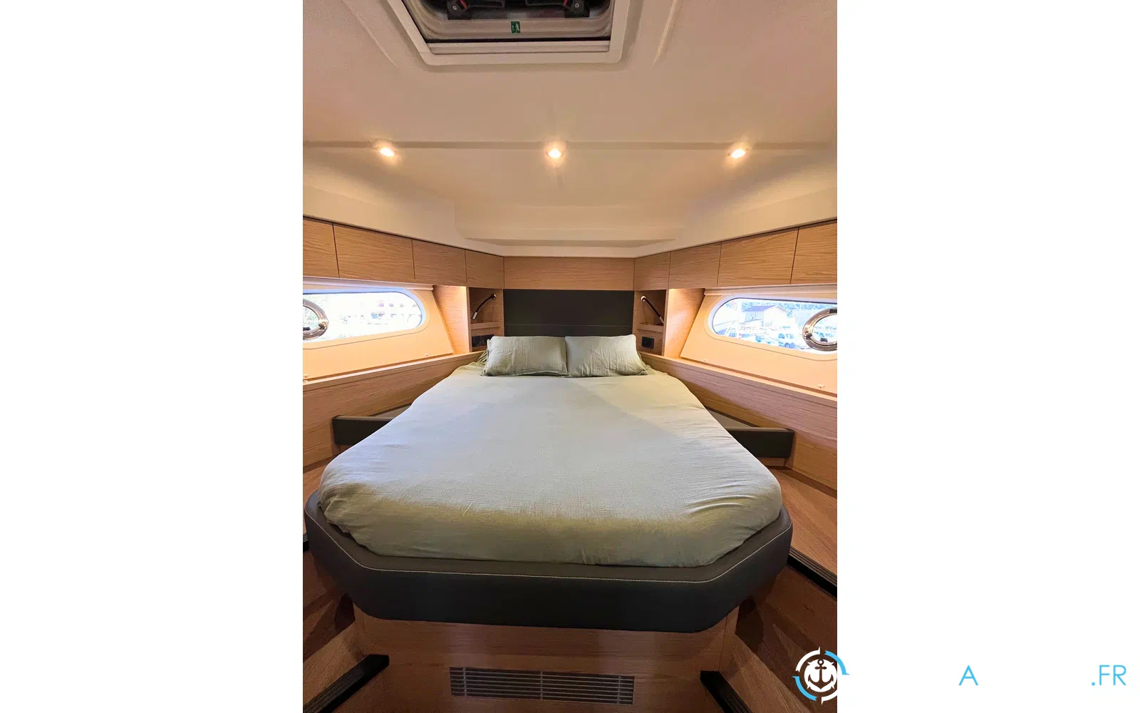 slider 11 Beneteau Swift Trawler 48