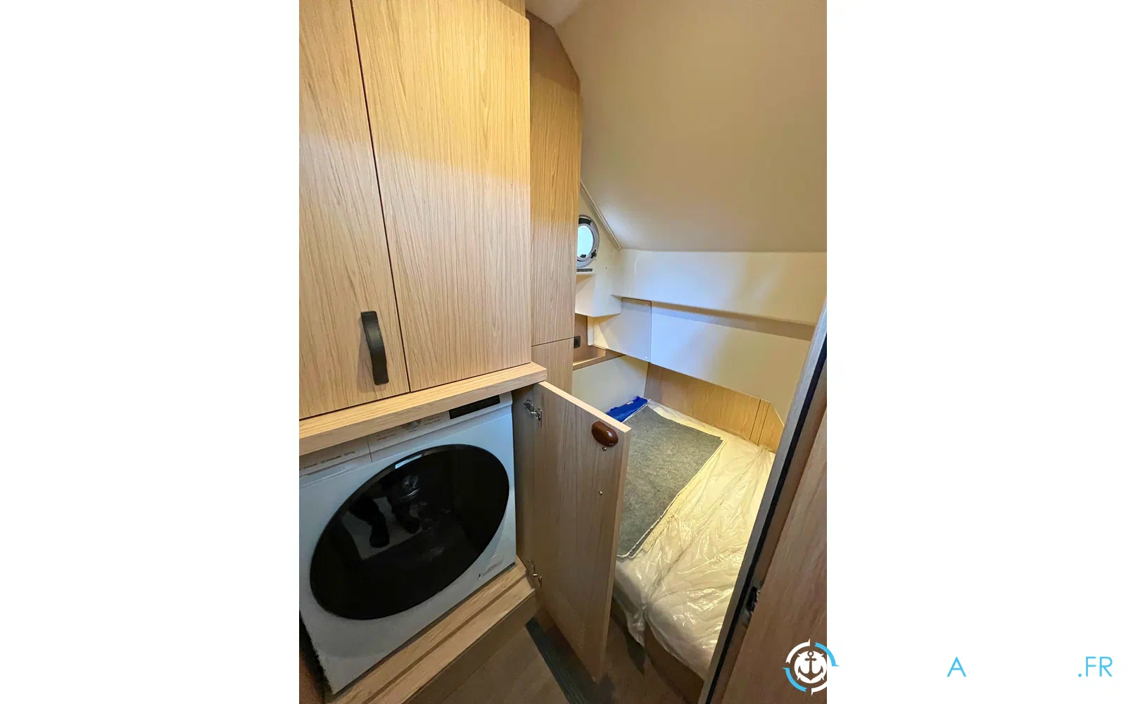 slider 18 Beneteau Swift Trawler 48