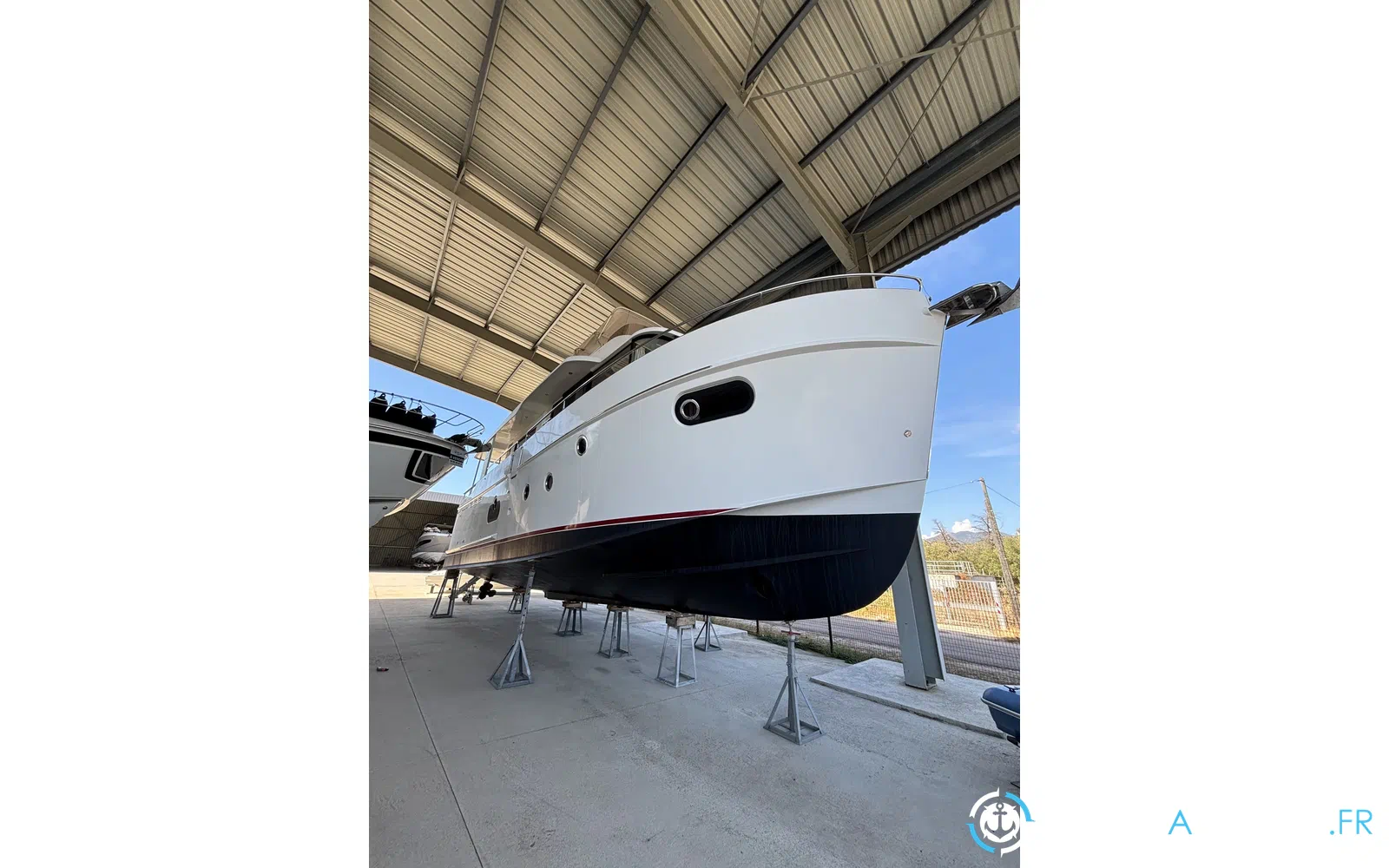slider 0 Beneteau Swift Trawler 50