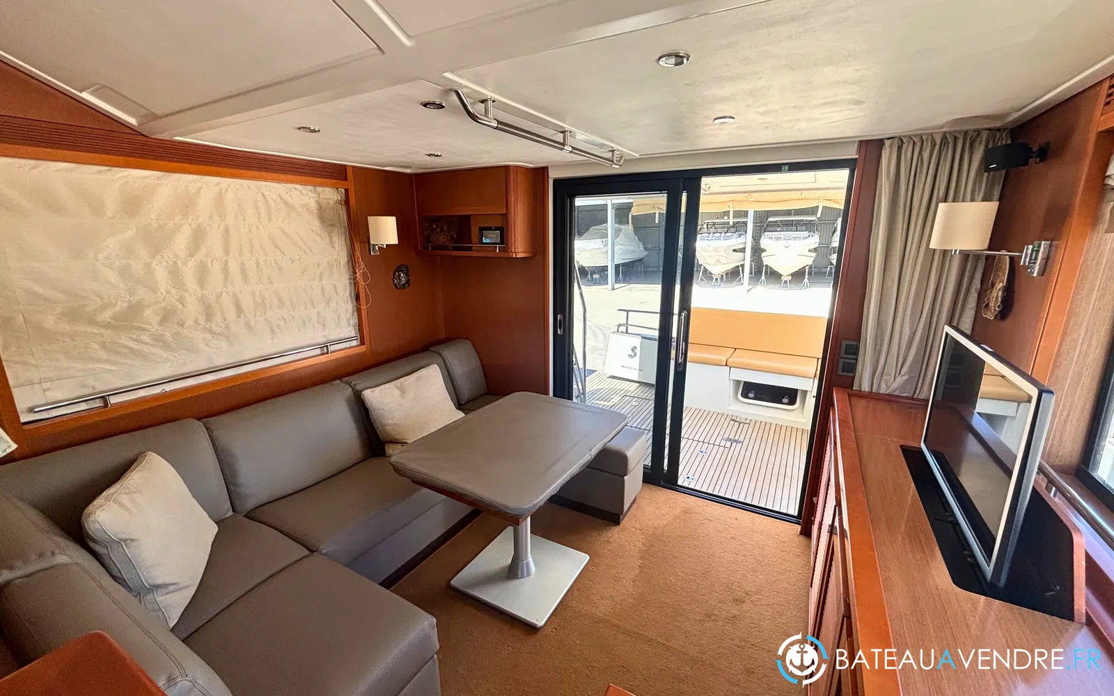 slider 31 Beneteau Swift Trawler 50