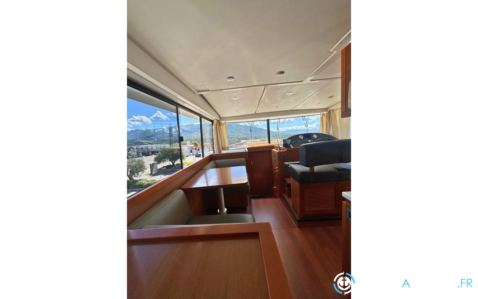 slider 34 Beneteau Swift Trawler 50