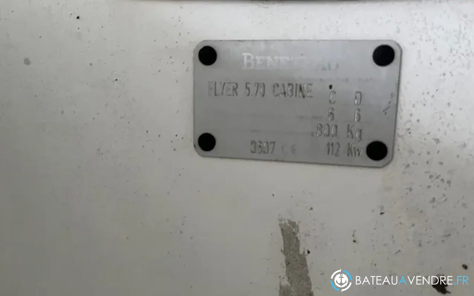 slider 7 Beneteau Flyer 5.7 cab