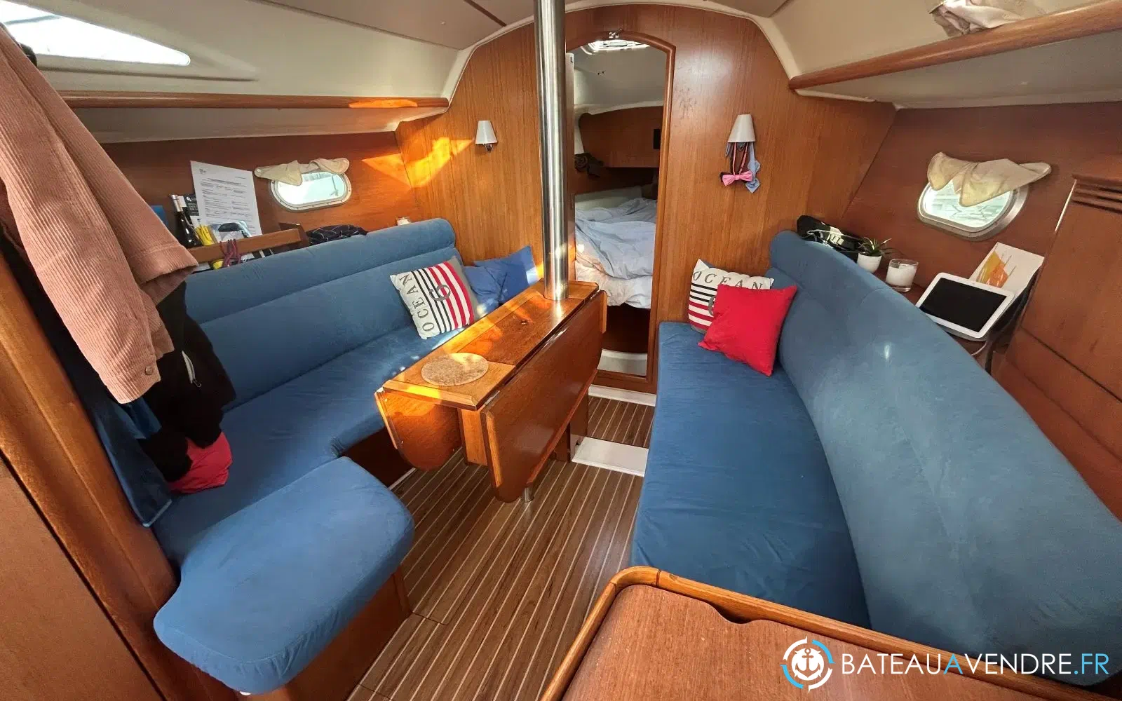 slider 2 Jeanneau Sun Odyssey 32