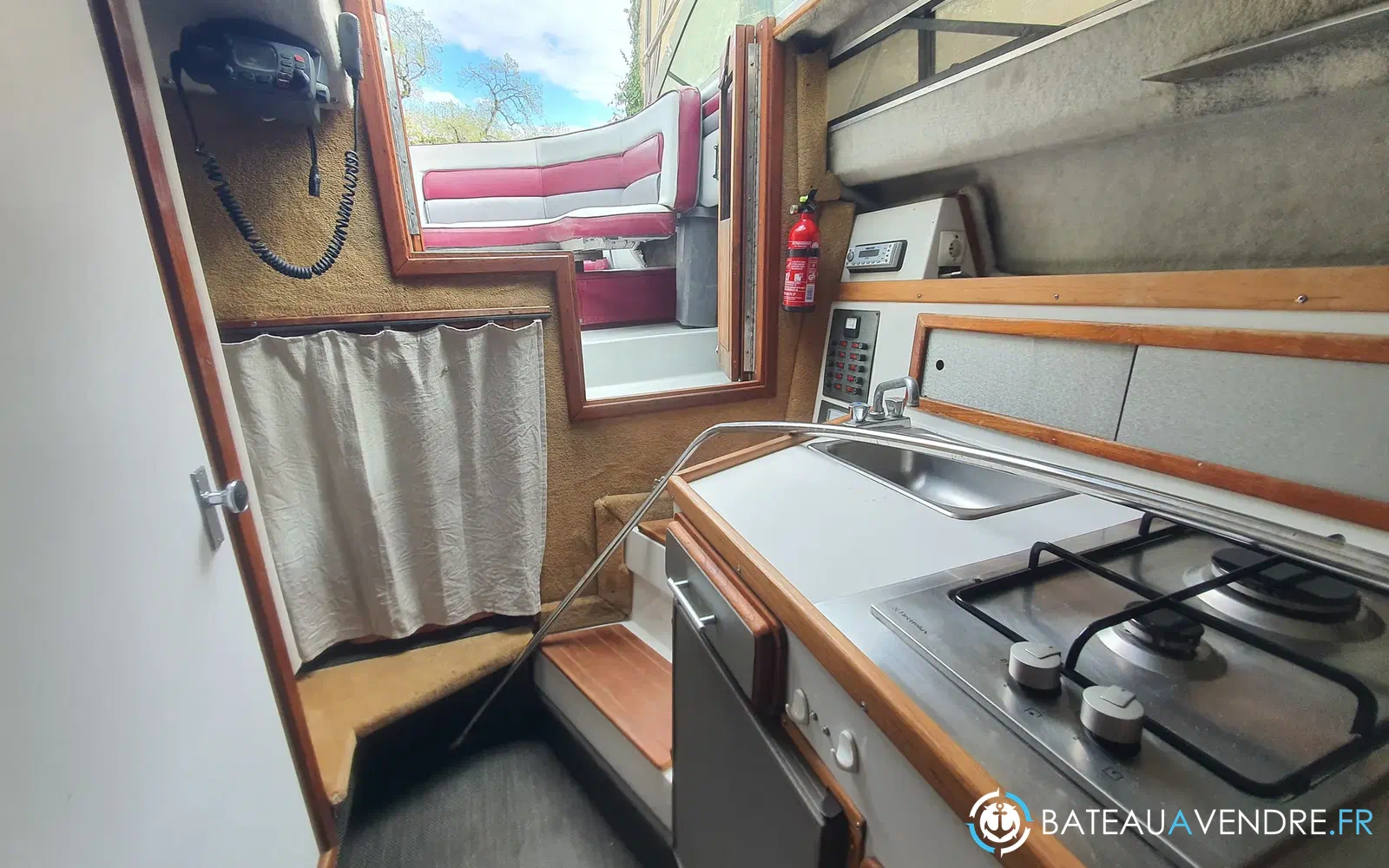 slider 7 Four Winns Vista 245