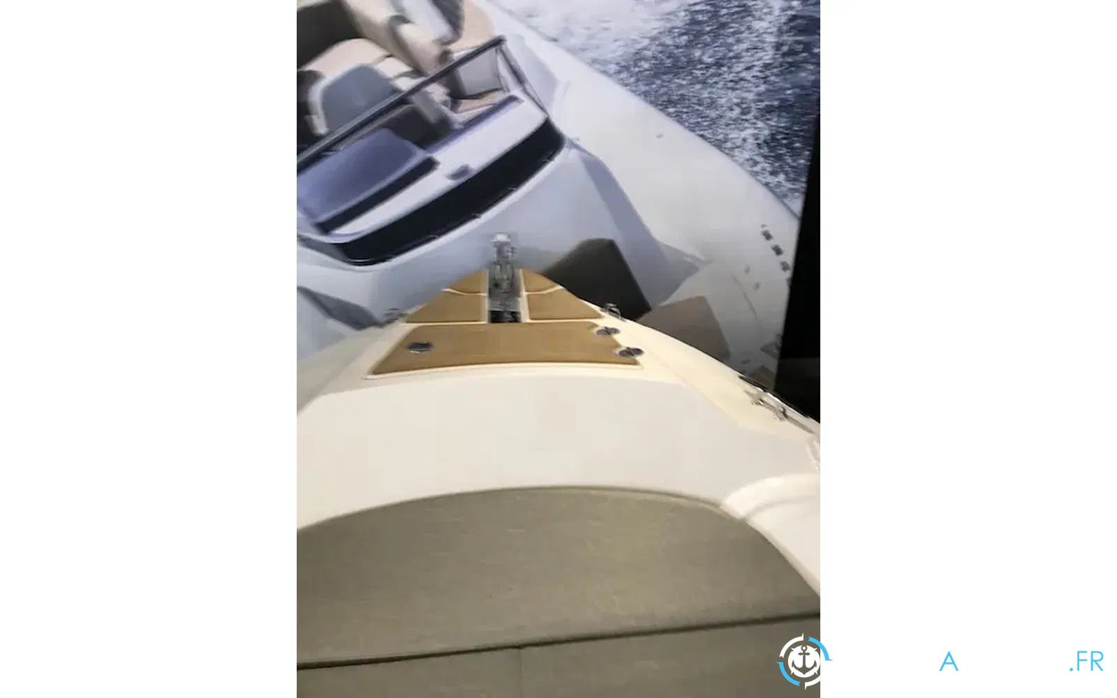 slider 7 Capelli Tempest 700 Luxe