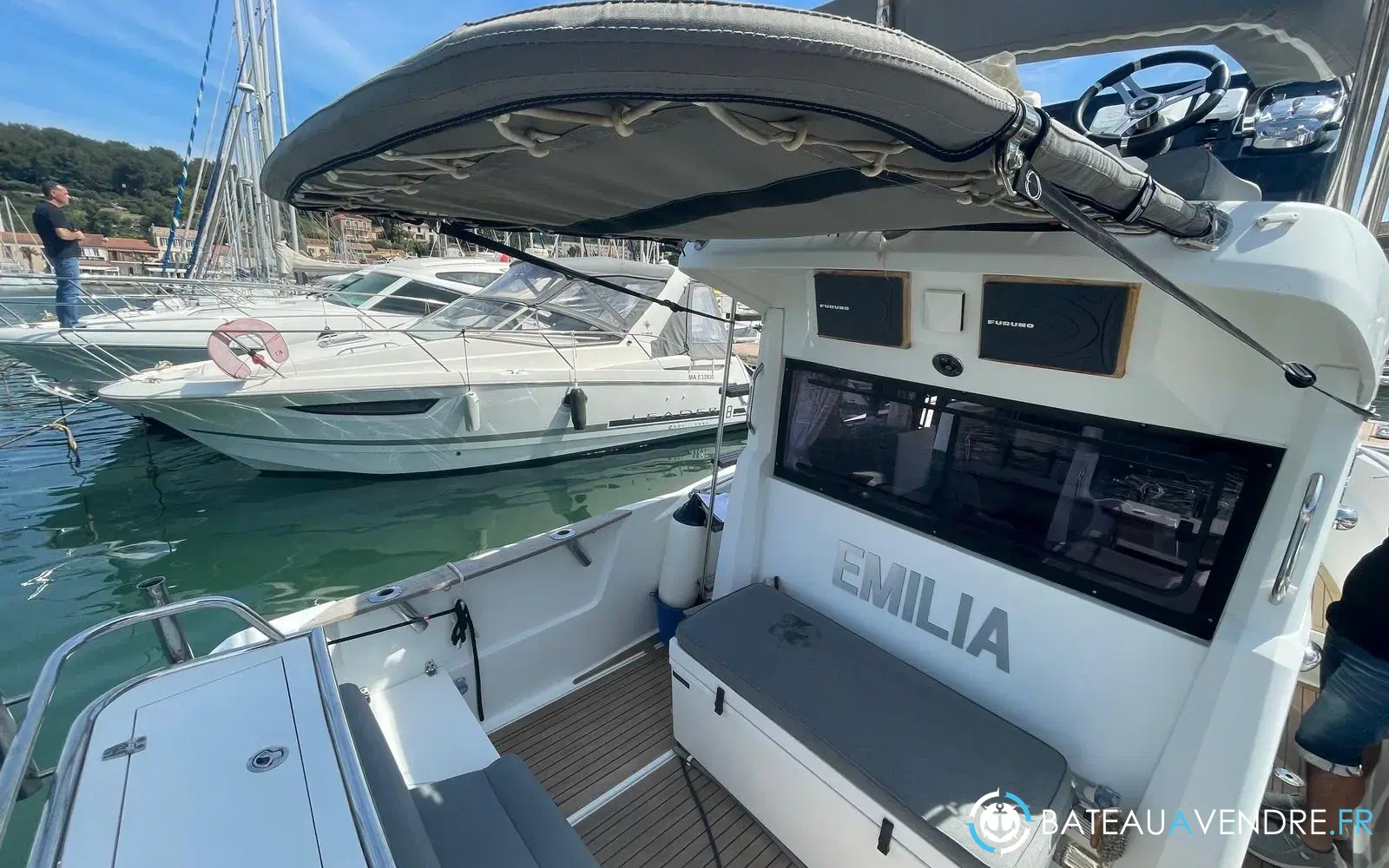 slider 11 Beneteau Barracuda 9