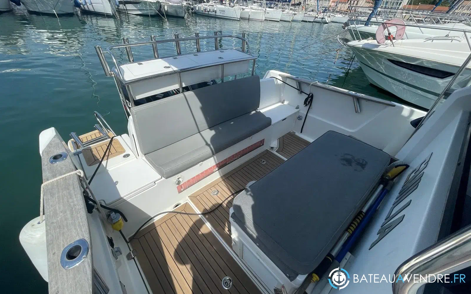 slider 14 Beneteau Barracuda 9