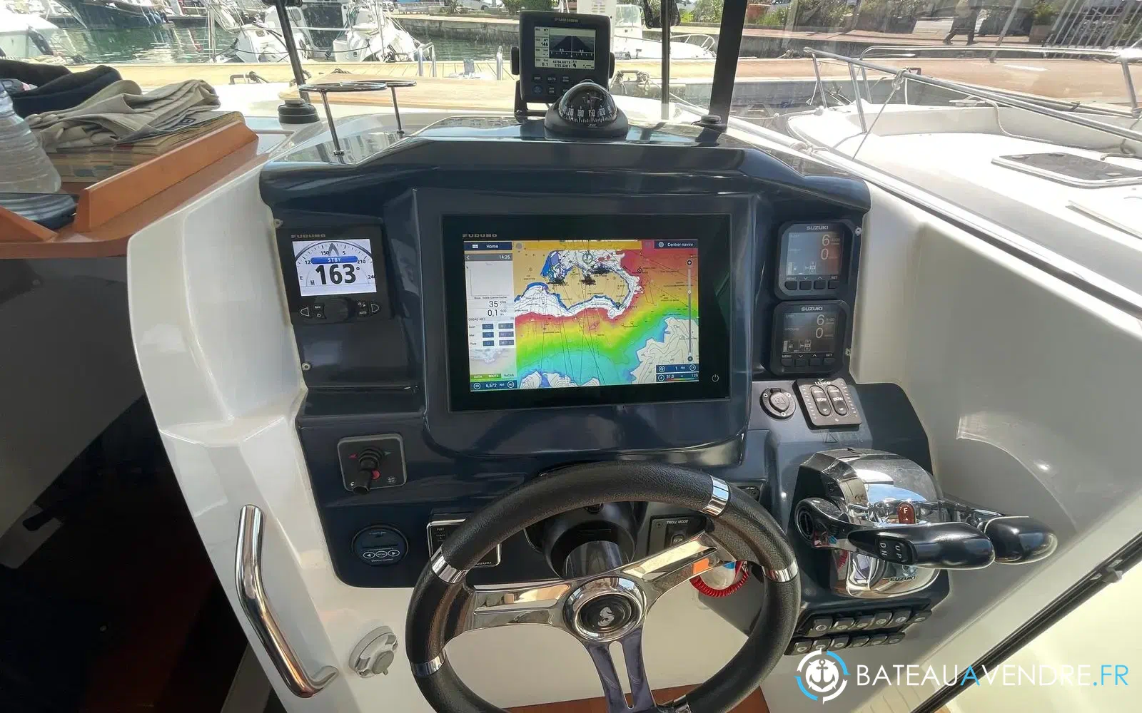 slider 17 Beneteau Barracuda 9