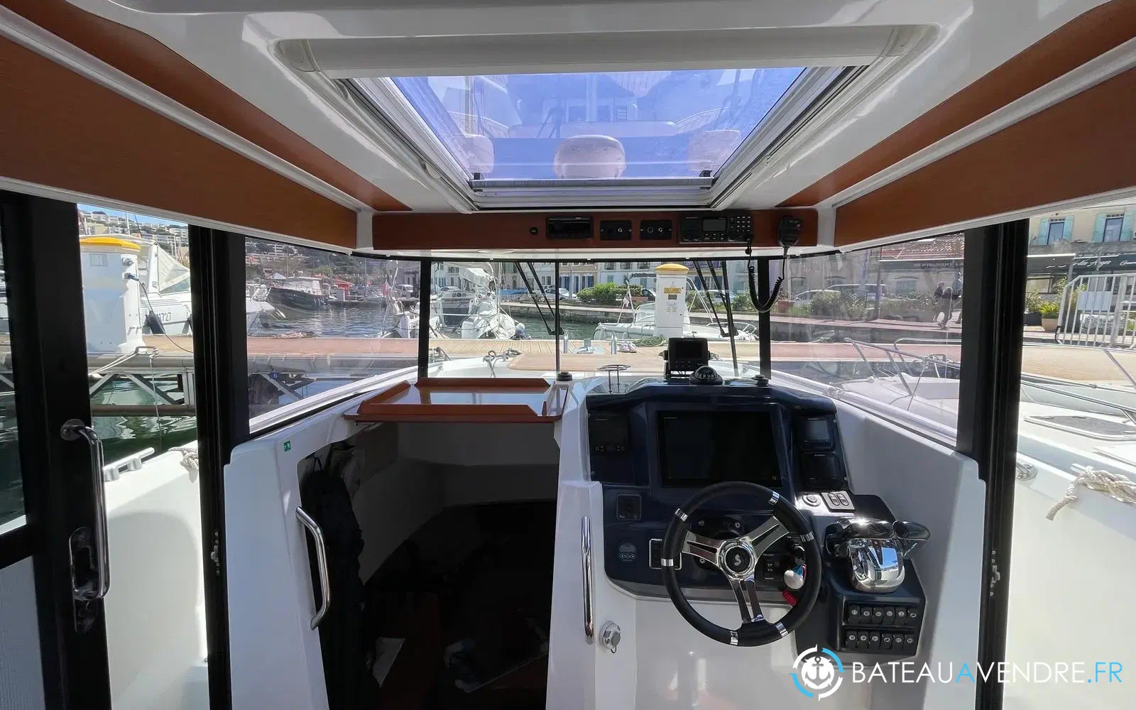 slider 20 Beneteau Barracuda 9