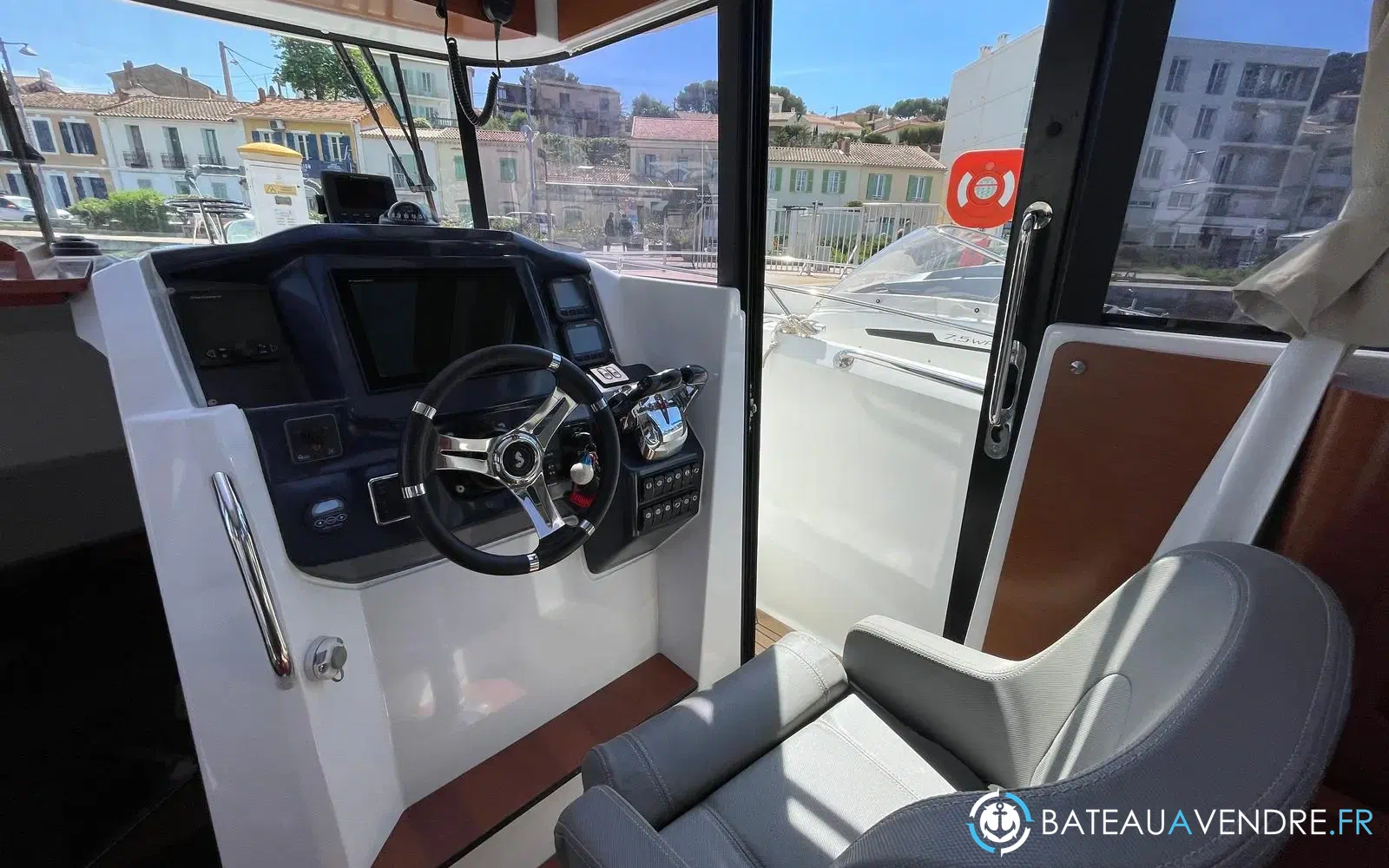 slider 22 Beneteau Barracuda 9