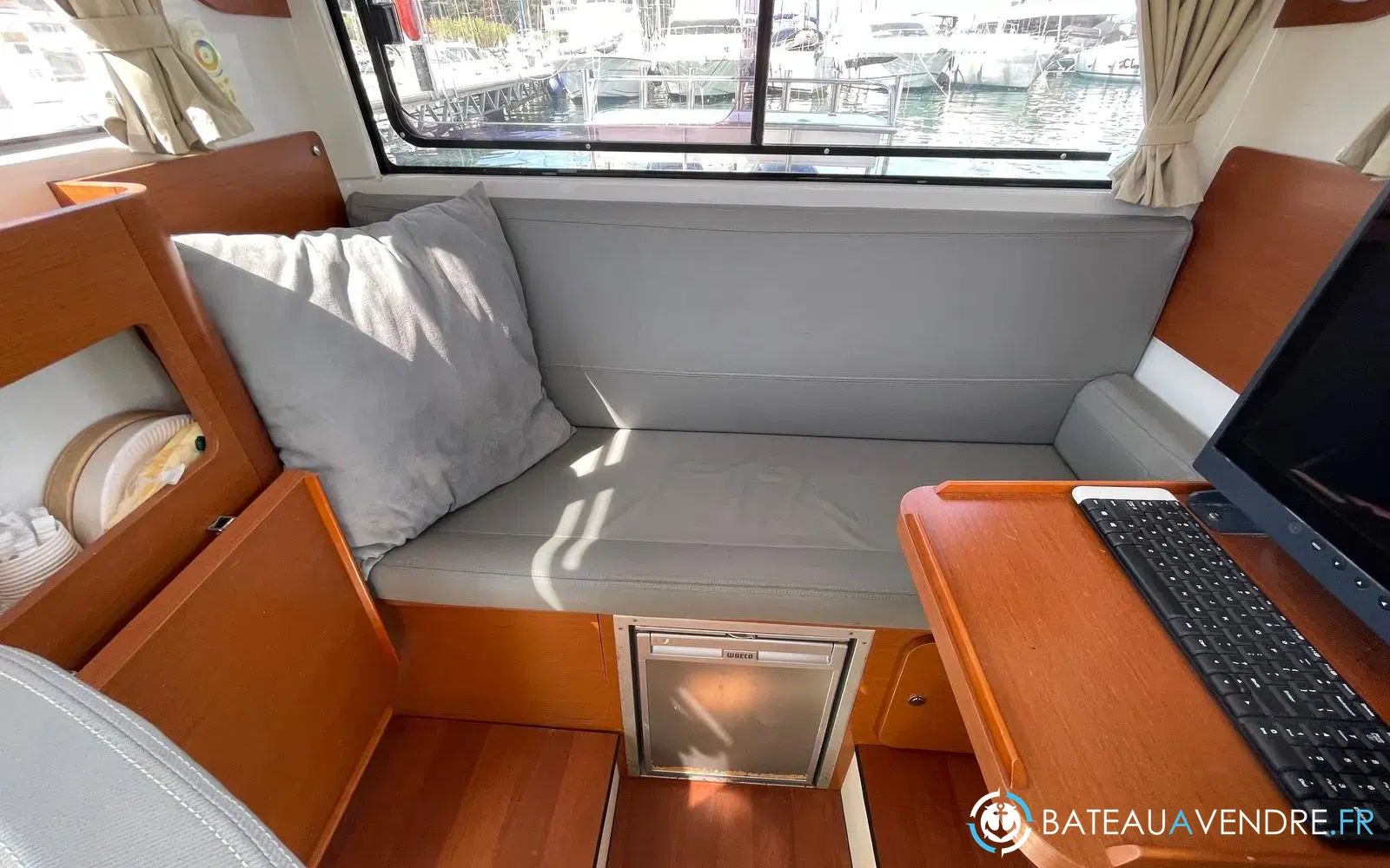 slider 27 Beneteau Barracuda 9