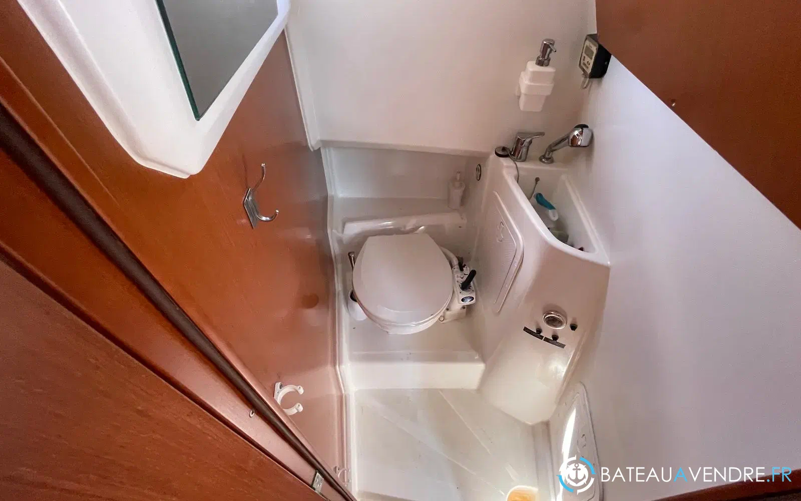 slider 39 Beneteau Barracuda 9