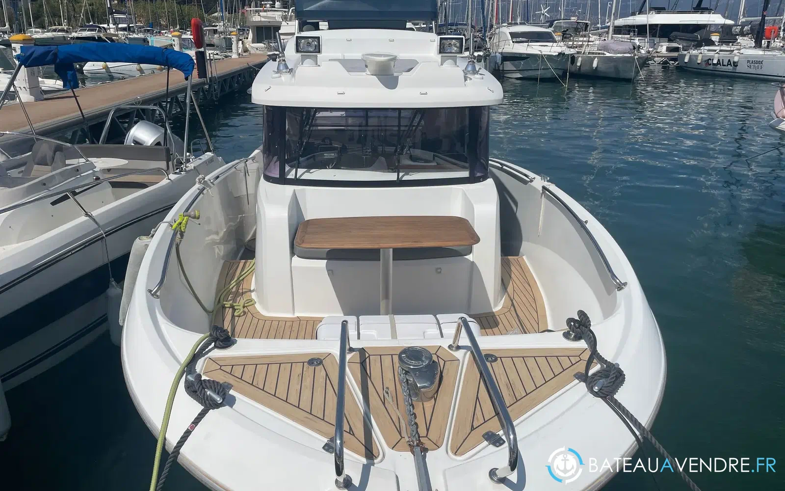 slider 4 Beneteau Barracuda 9