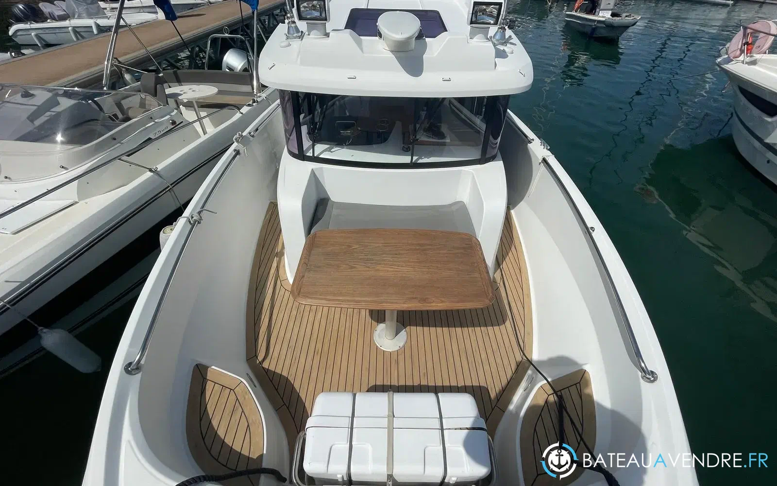 slider 5 Beneteau Barracuda 9
