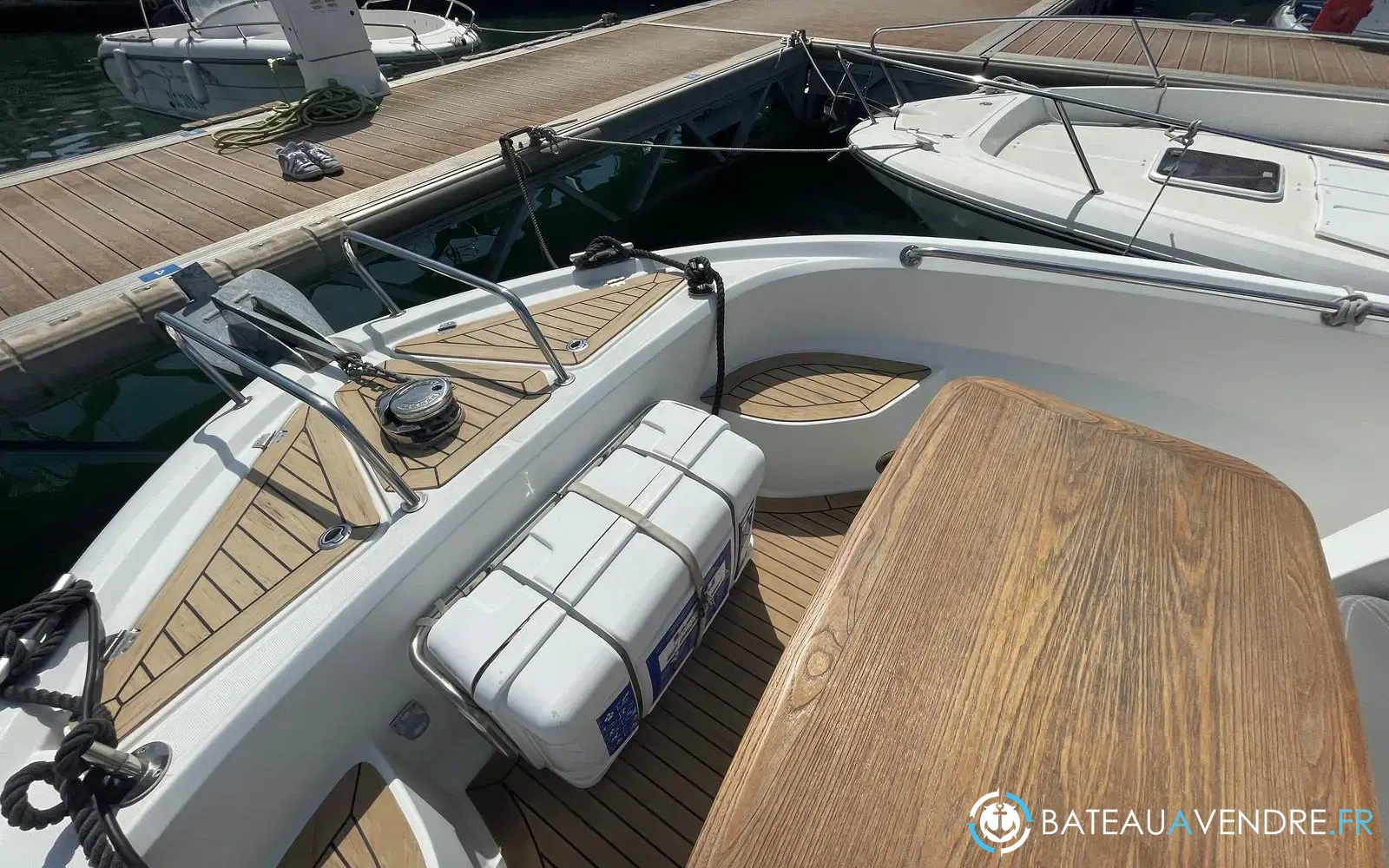 slider 8 Beneteau Barracuda 9