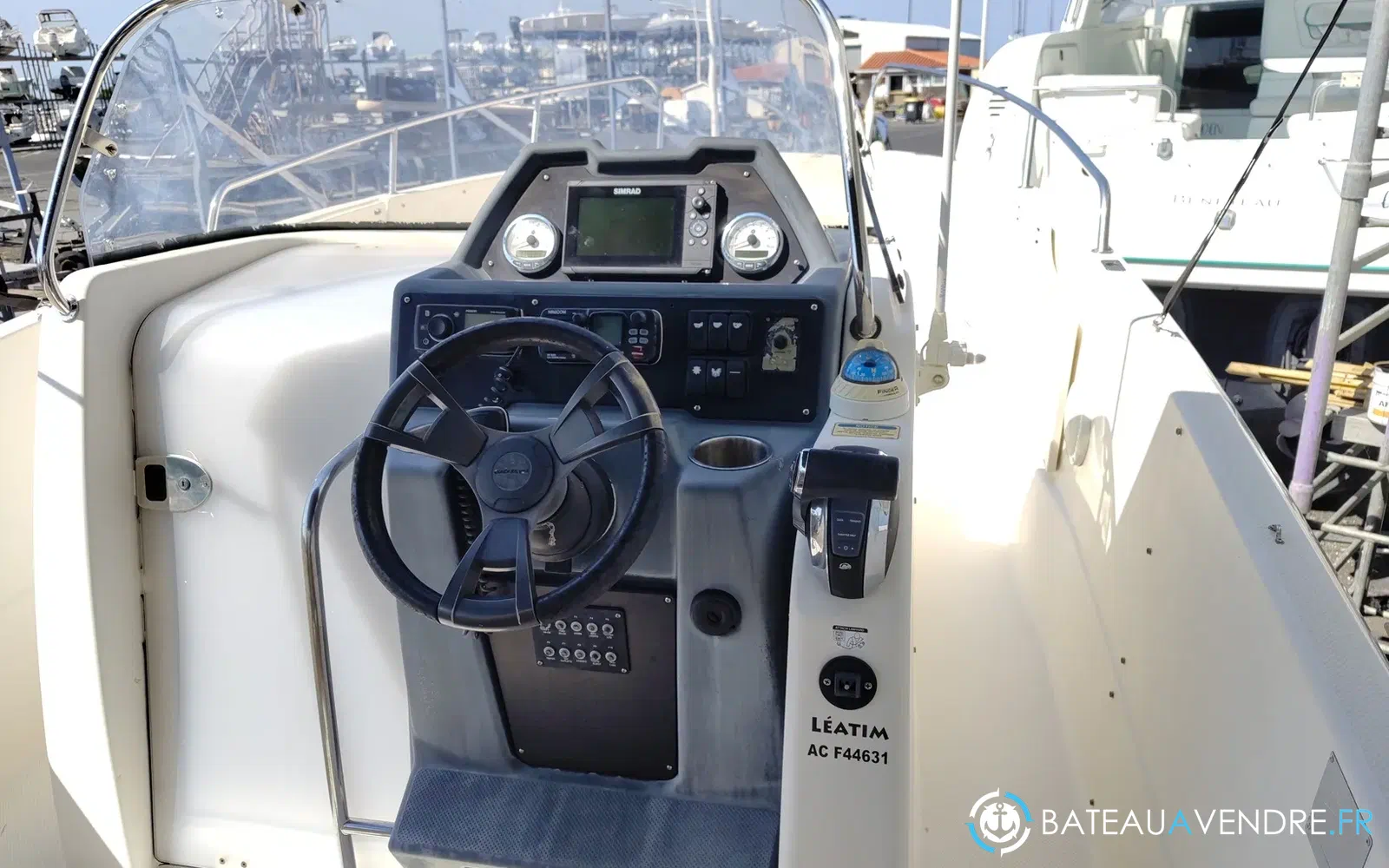 slider 14 Quicksilver Activ 755 Open