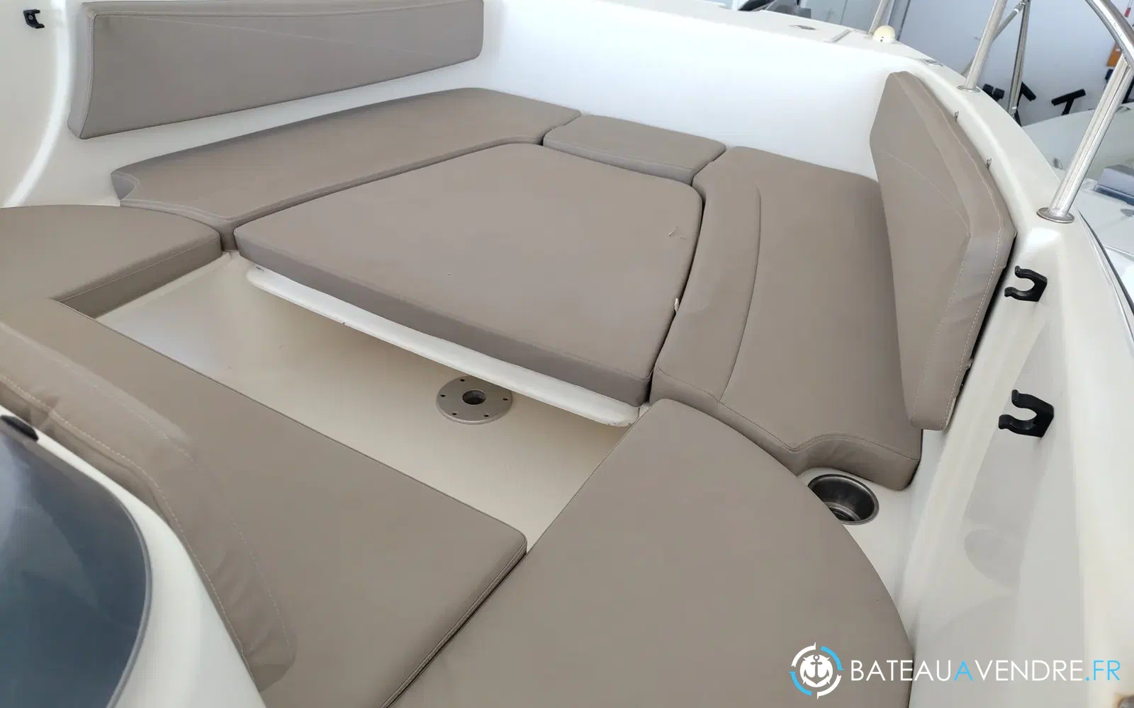 slider 26 Quicksilver Activ 755 Open