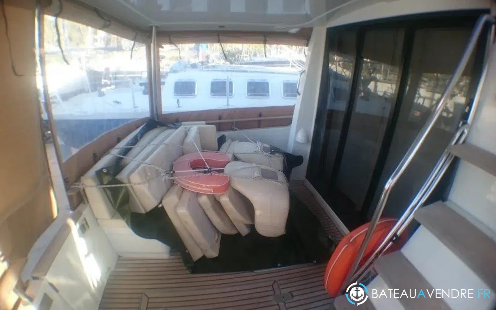 slider 2 Beneteau Swift Trawler 44